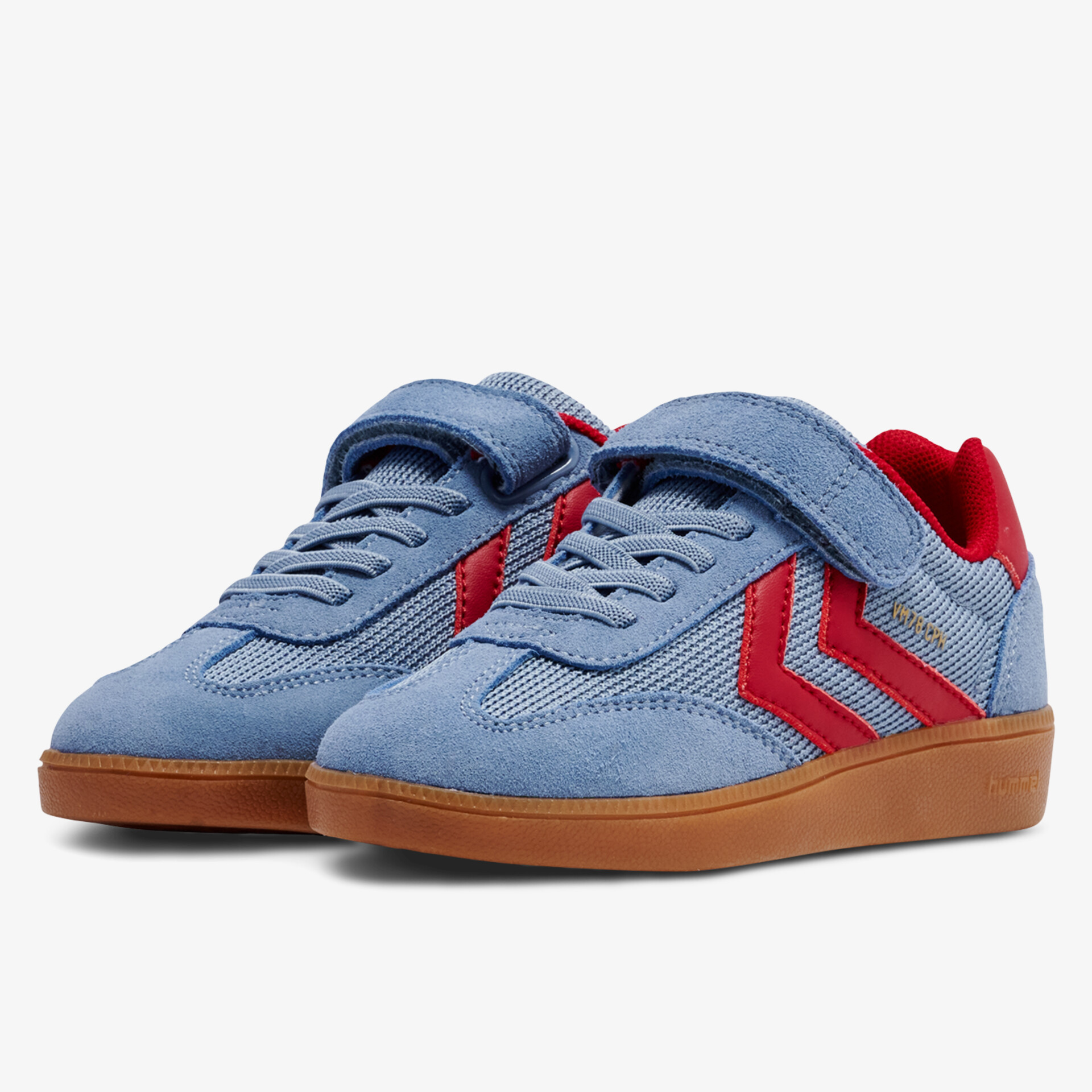 Bequeme, sportliche Sneaker in Blau mit Klettverschluss und rotem Kontrastdesign, ideal für vielseitige Looks.