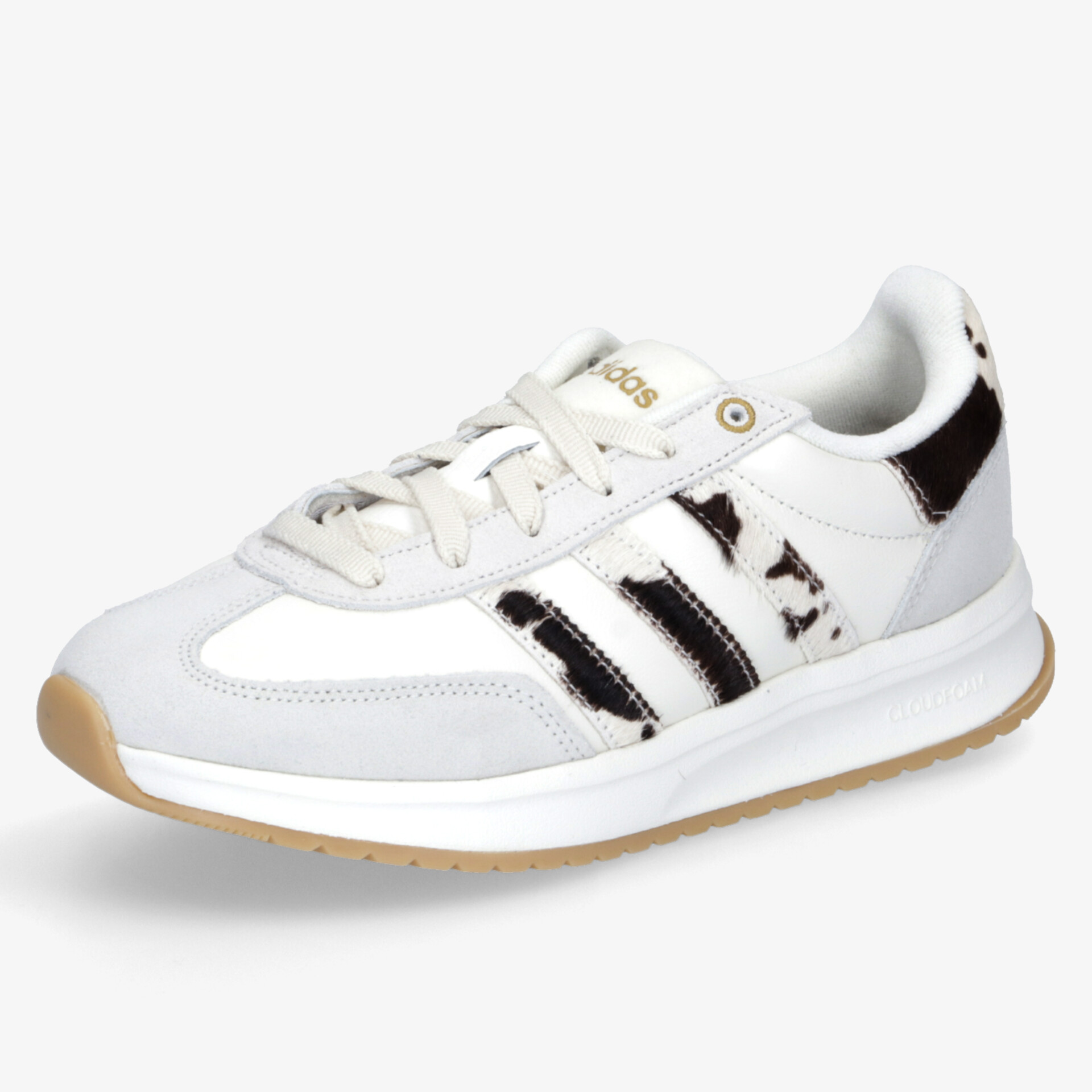 Moderner weißer Sneaker mit schwarzen Akzenten, bequem und flexibel, ideal für sportlichen Alltag