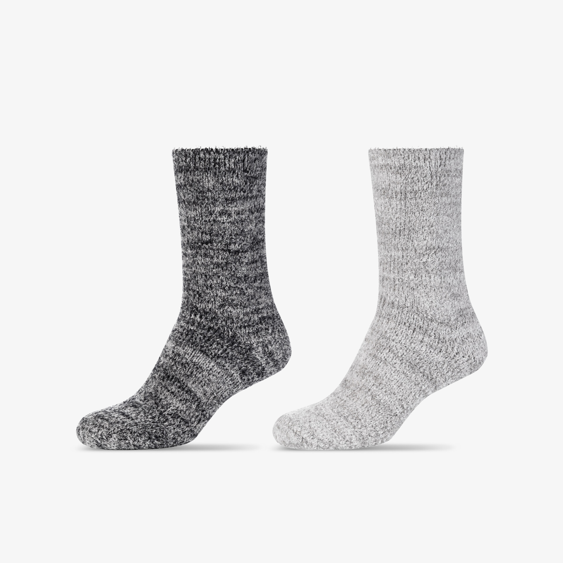 Zwei graue Socken im Paar, weich und bequem, ideal für täglichen Tragekomfort