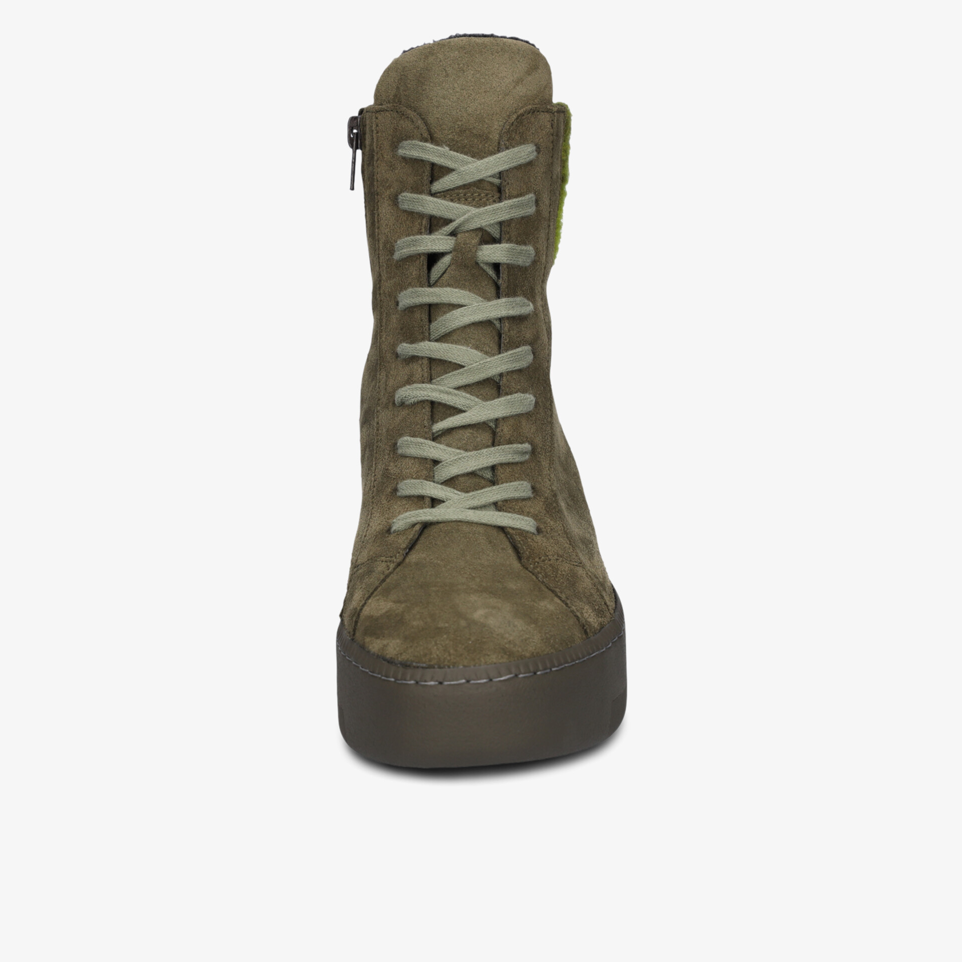 robuster Schuh frontal mit Schnürverschluss und griffiger Sohle für sicheren Halt