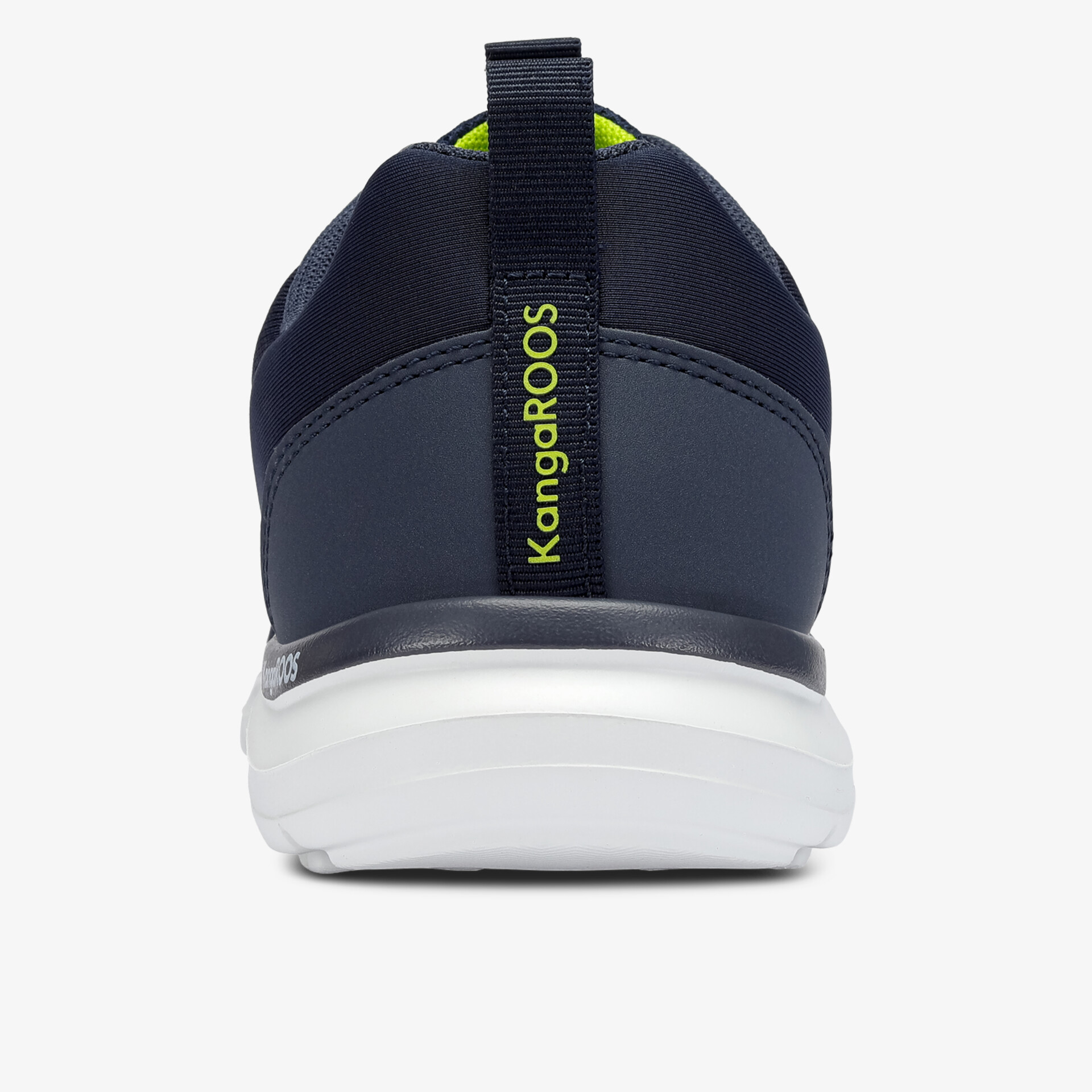 Rückansicht eines sportlichen Schuhs mit leichter, weißer Sohle und gepolstertem Einstieg für optimalen Komfort