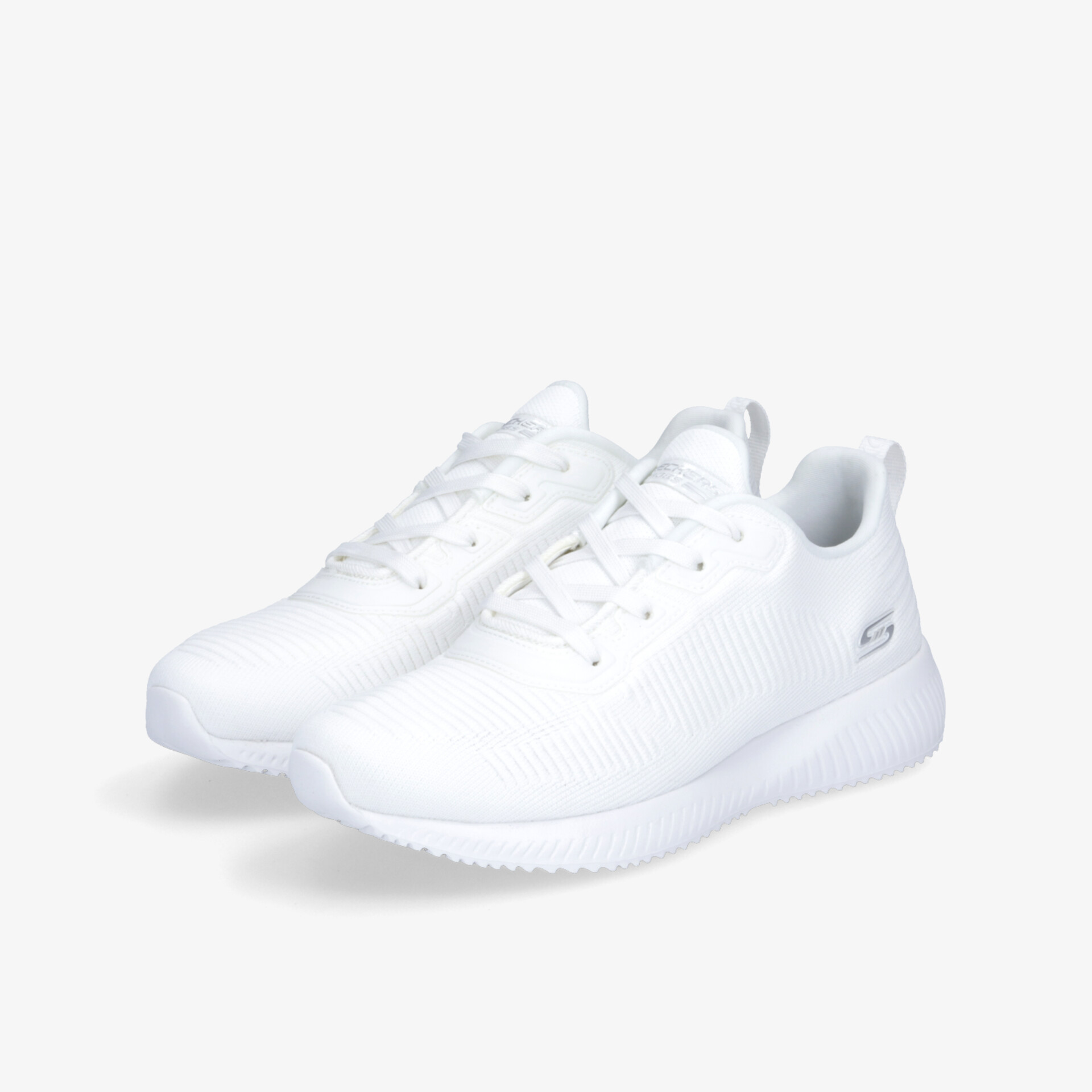 Moderner, bequemer weißer Sneaker mit leichtem, atmungsaktivem Design und rutschfester Sohle.