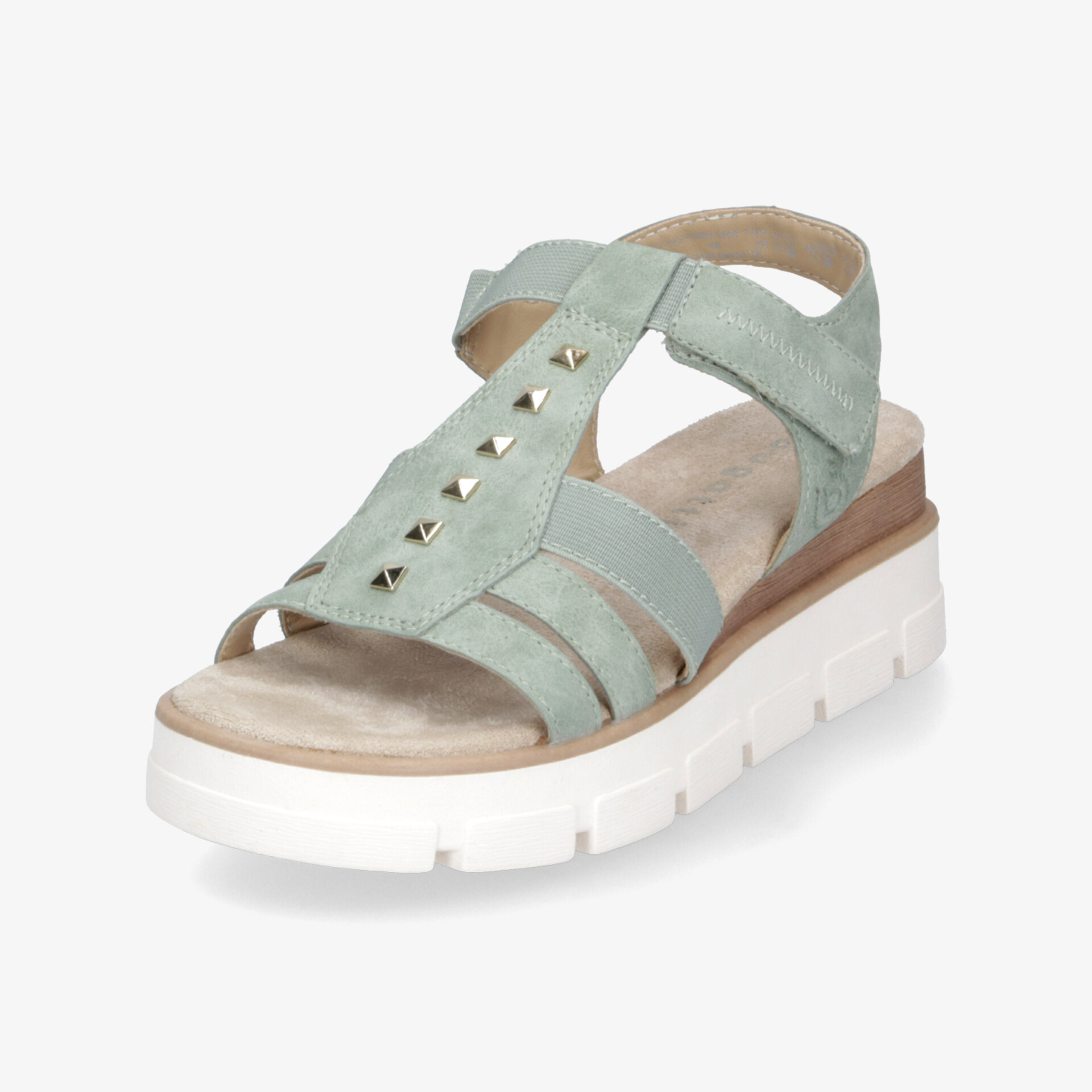 Bequeme Sandale mit dicker weißer Sohle und modischen Nieten, ideal für sommerlichen Komfort