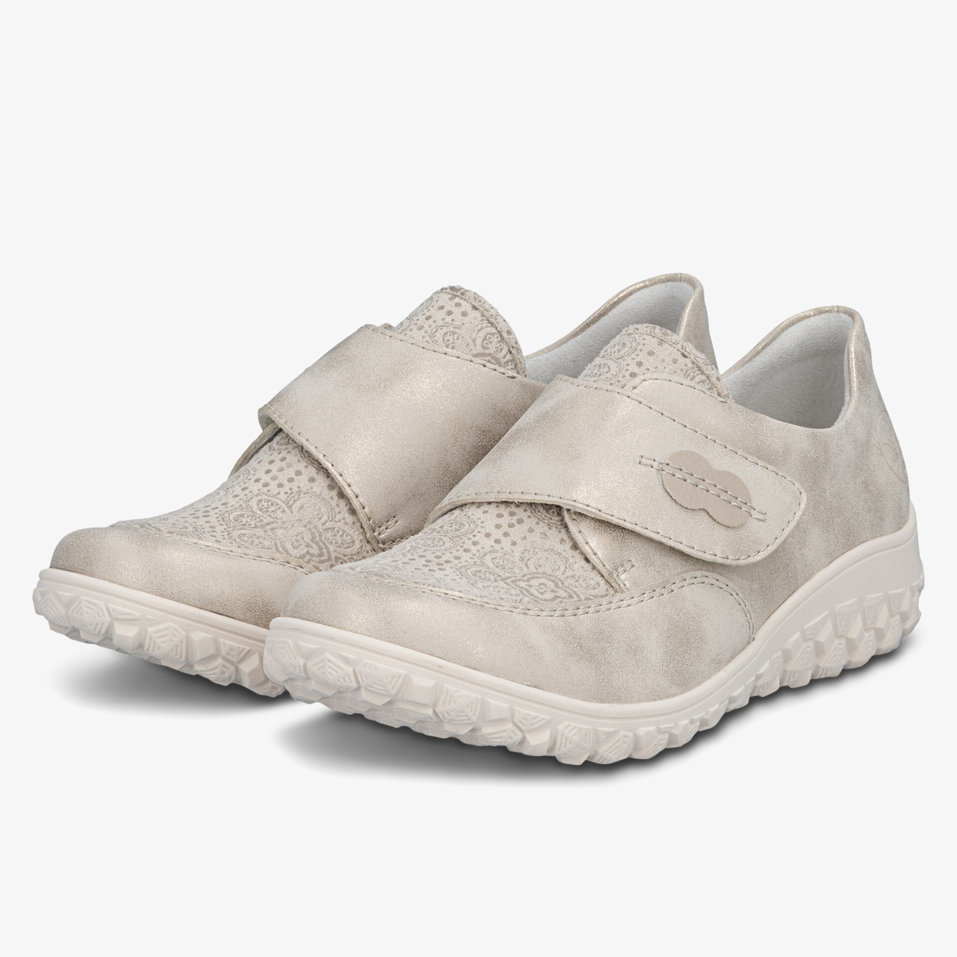 Bequeme und flexible leichte Schuhe mit gepolsterter Oberfläche und rutschfester Sohle in neutraler Farbe