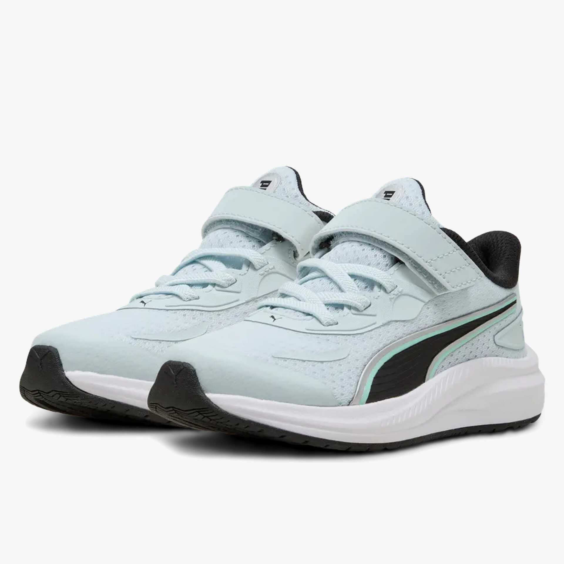 Leichter Sportschuh mit gepolsterter Sohle, atmungsaktivem Material und bequemem Sitz für optimalen Tragekomfort