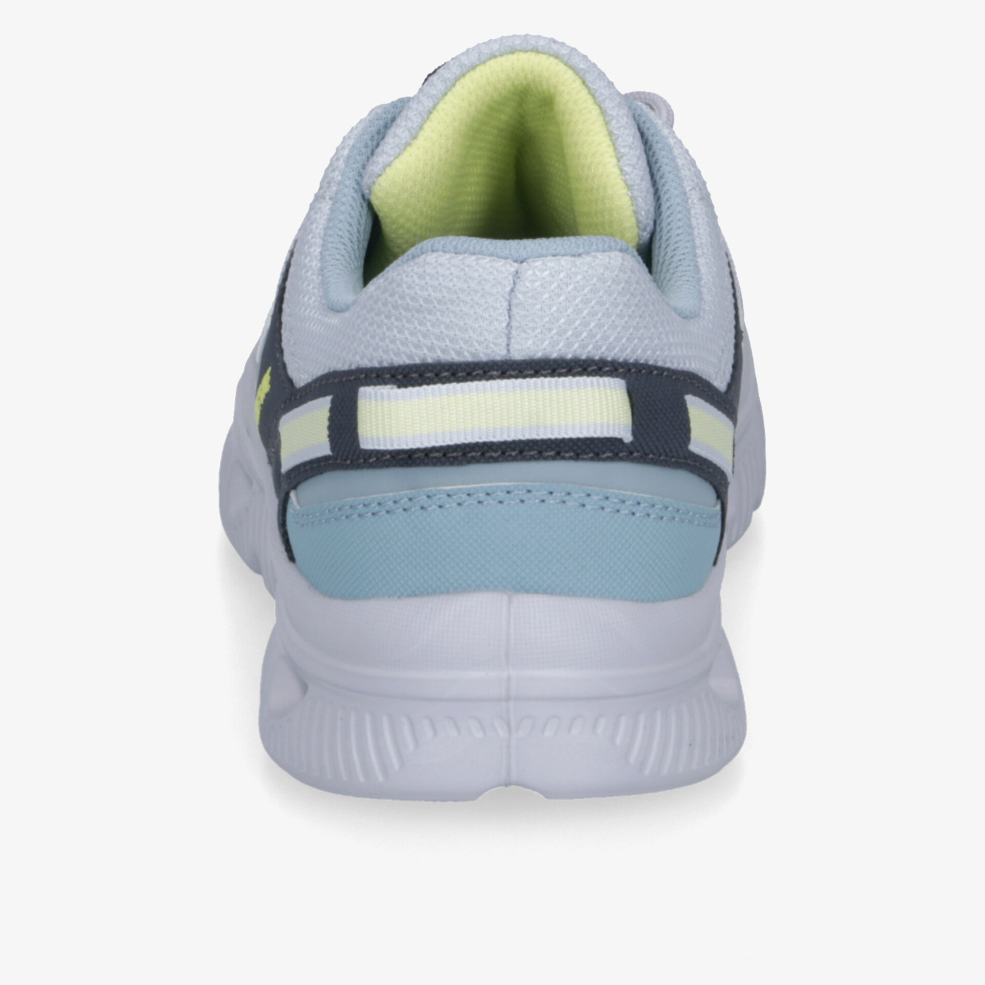 Moderner Sneaker mit sportlichem Look und rutschfester Sohle, ideal für täglichen Komfort.