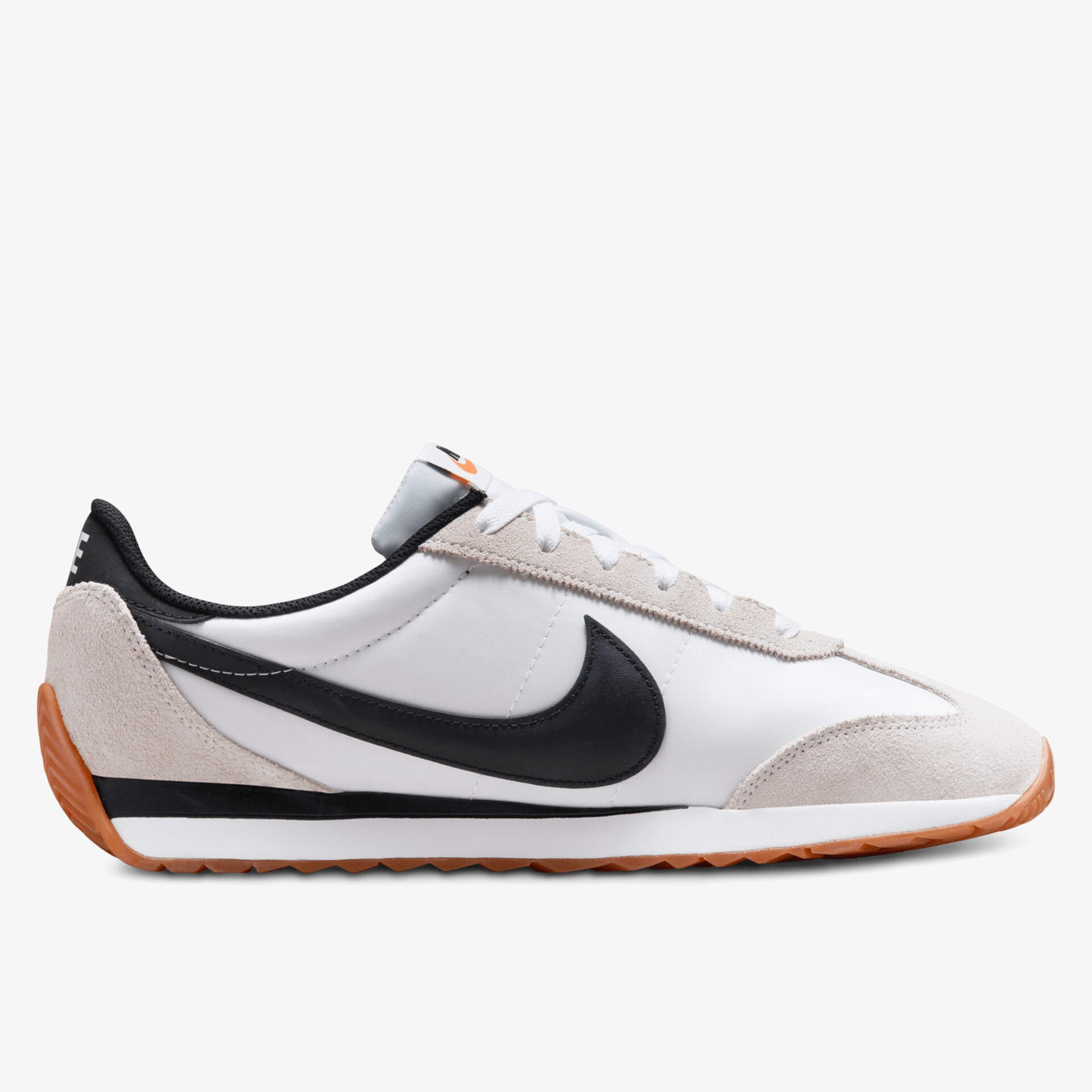 Sportlicher Sneaker mit leichtem Design und rutschfester Sohle für hohen Tragekomfort und vielseitigen Einsatz