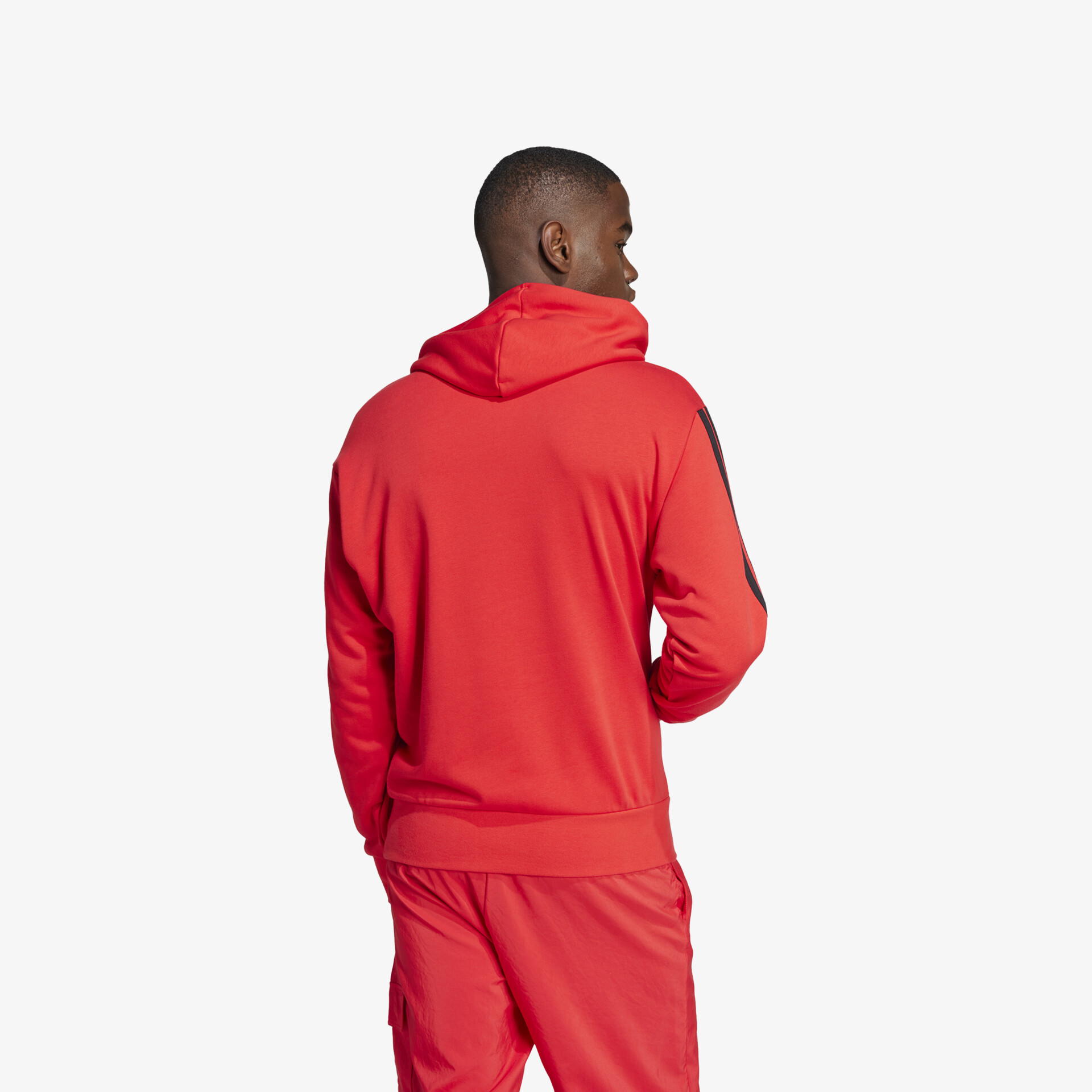 Roter Kapuzenpullover in sportlichem Design, bequem und langärmelig, Rückansicht