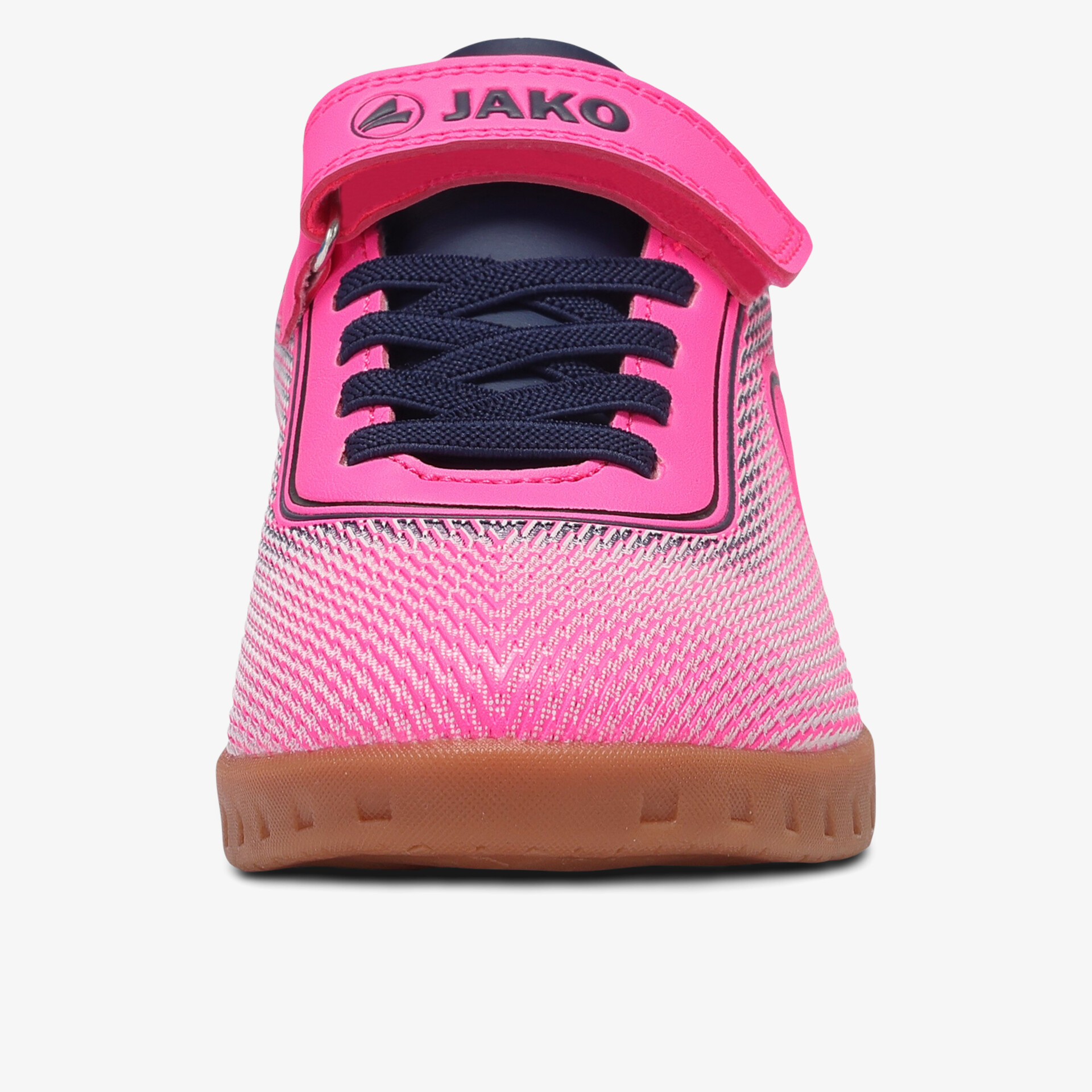 Rosa Sportschuh mit schwarzen Schnürsenkeln und brauner Gummisohle, frontal aufgenommen