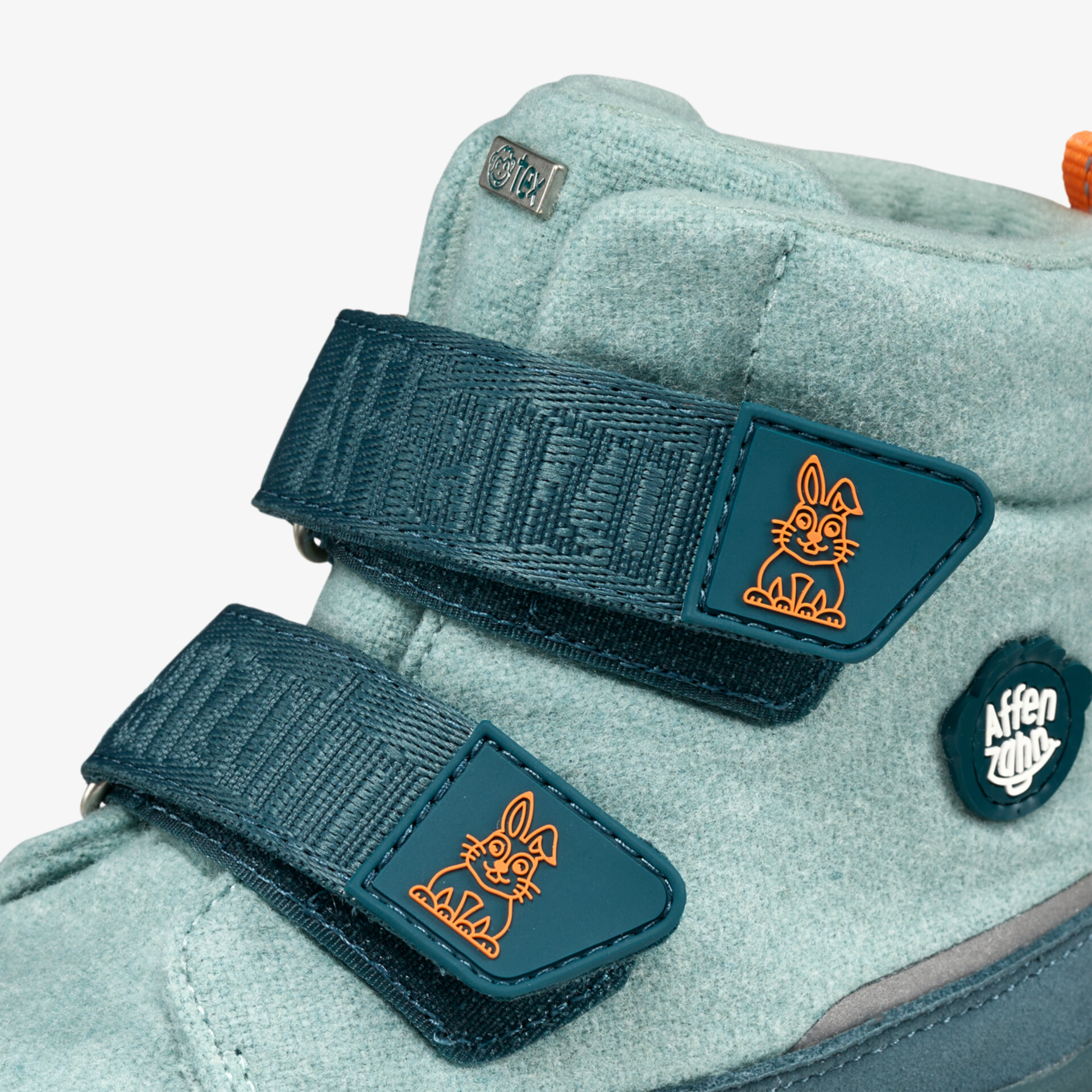 Warmer Winterstiefel mit bequemen Klettverschlussriemen und weichem Innenfutter für kalte Tage