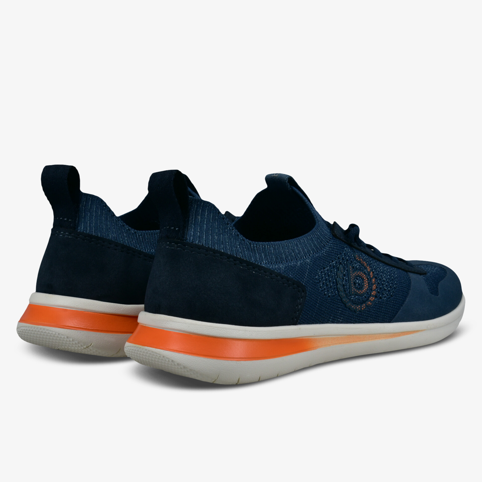 Stilvoller Sneaker in Blau mit orangen Akzenten und bequemer Sohle.