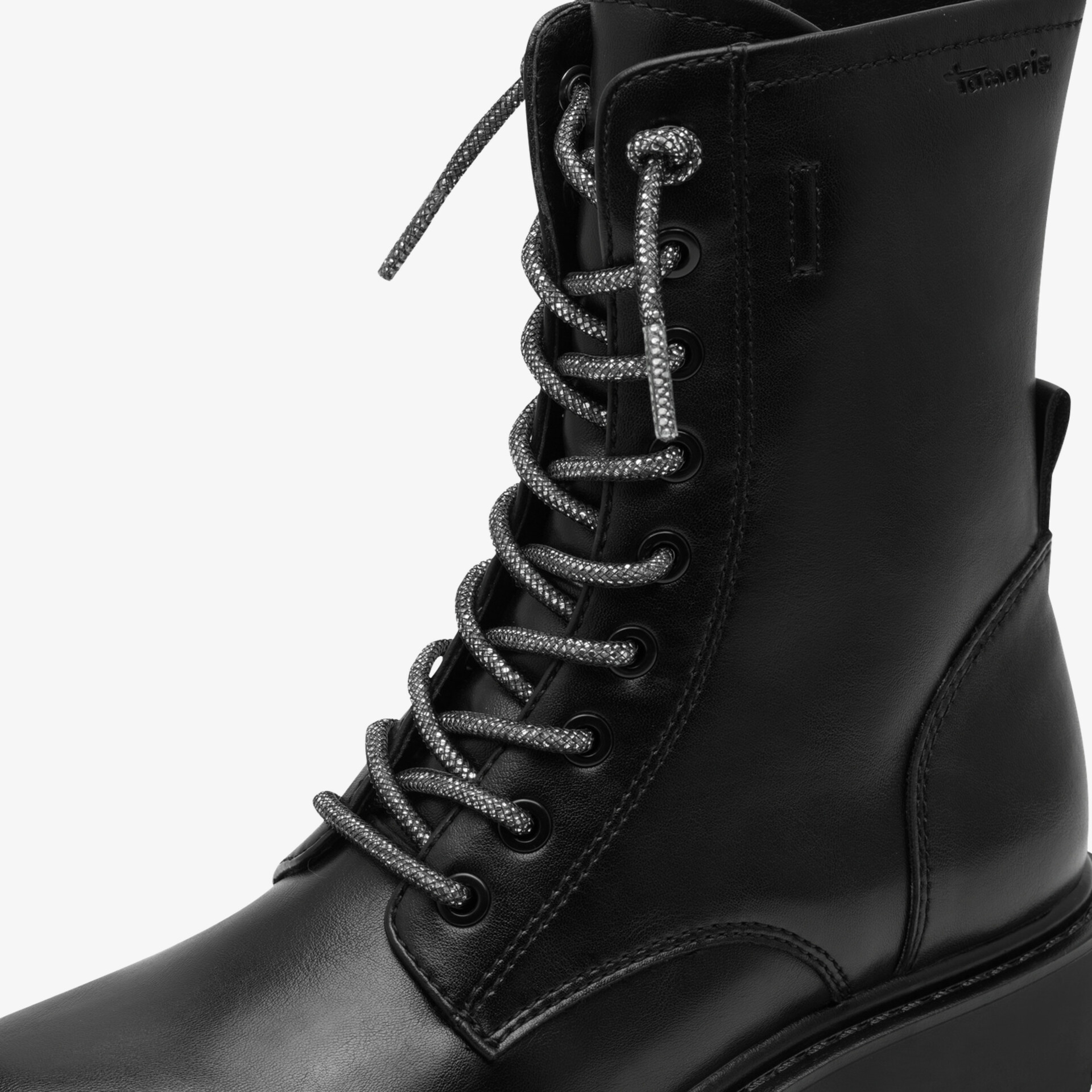 Moderner Schuh mit hochwertigem Leder und robuster Schnürung, komfortabel und langlebig gestaltet