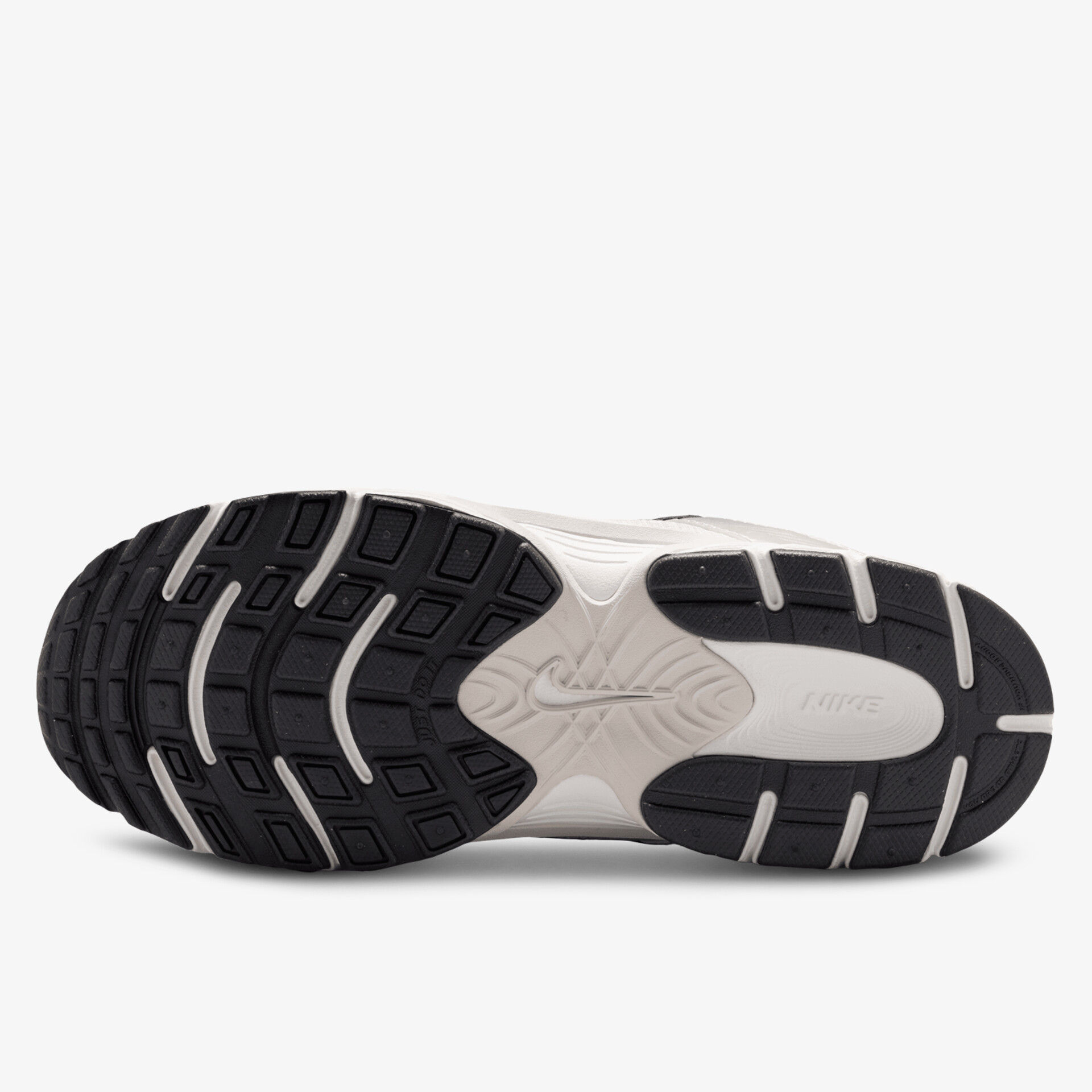 Robuste, rutschfeste und flexible Profilsohle für sicheren Halt und hohen Laufkomfort