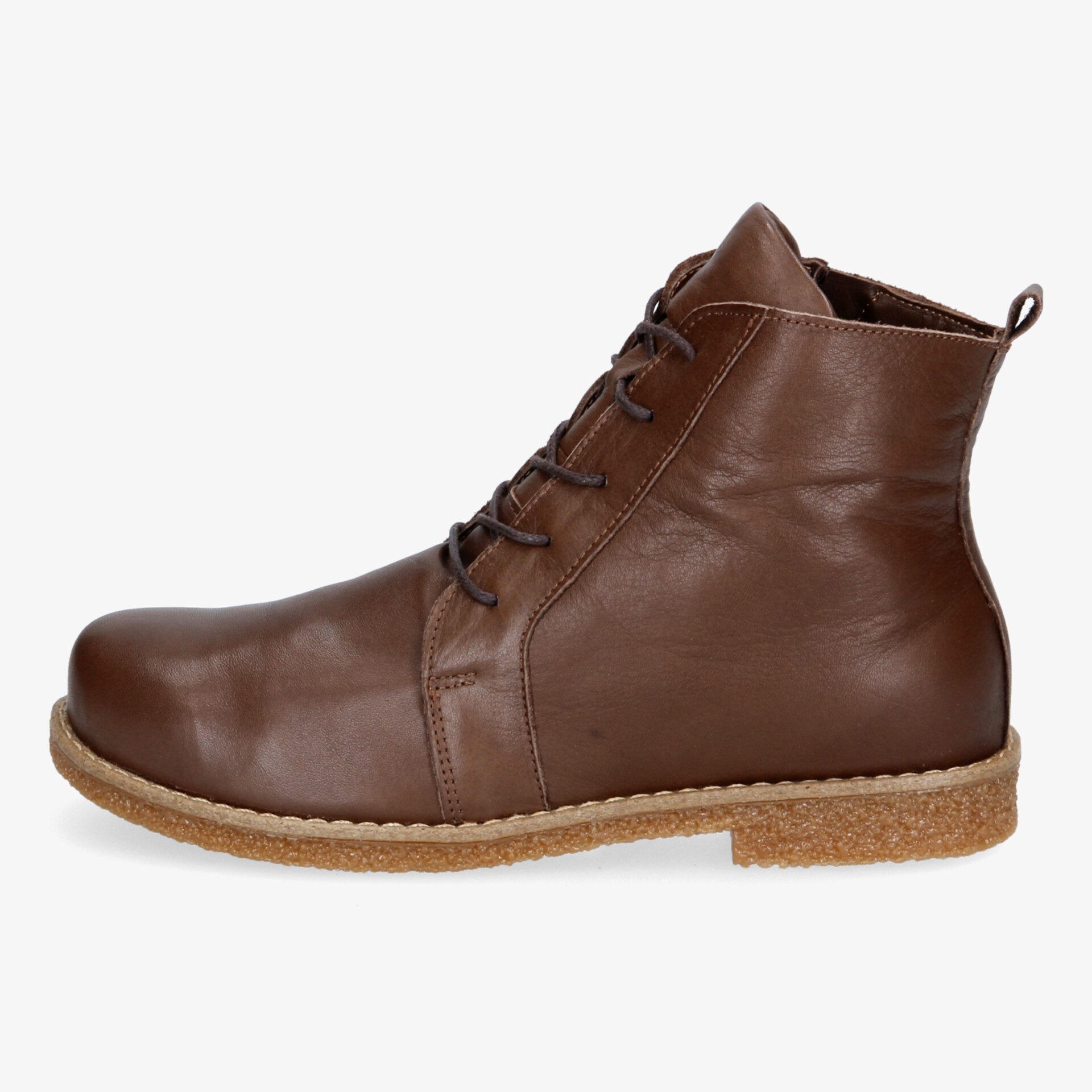 Hochwertiger brauner Lederstiefel mit robuster Sohle für stilvollen Tragekomfort im Alltag.
