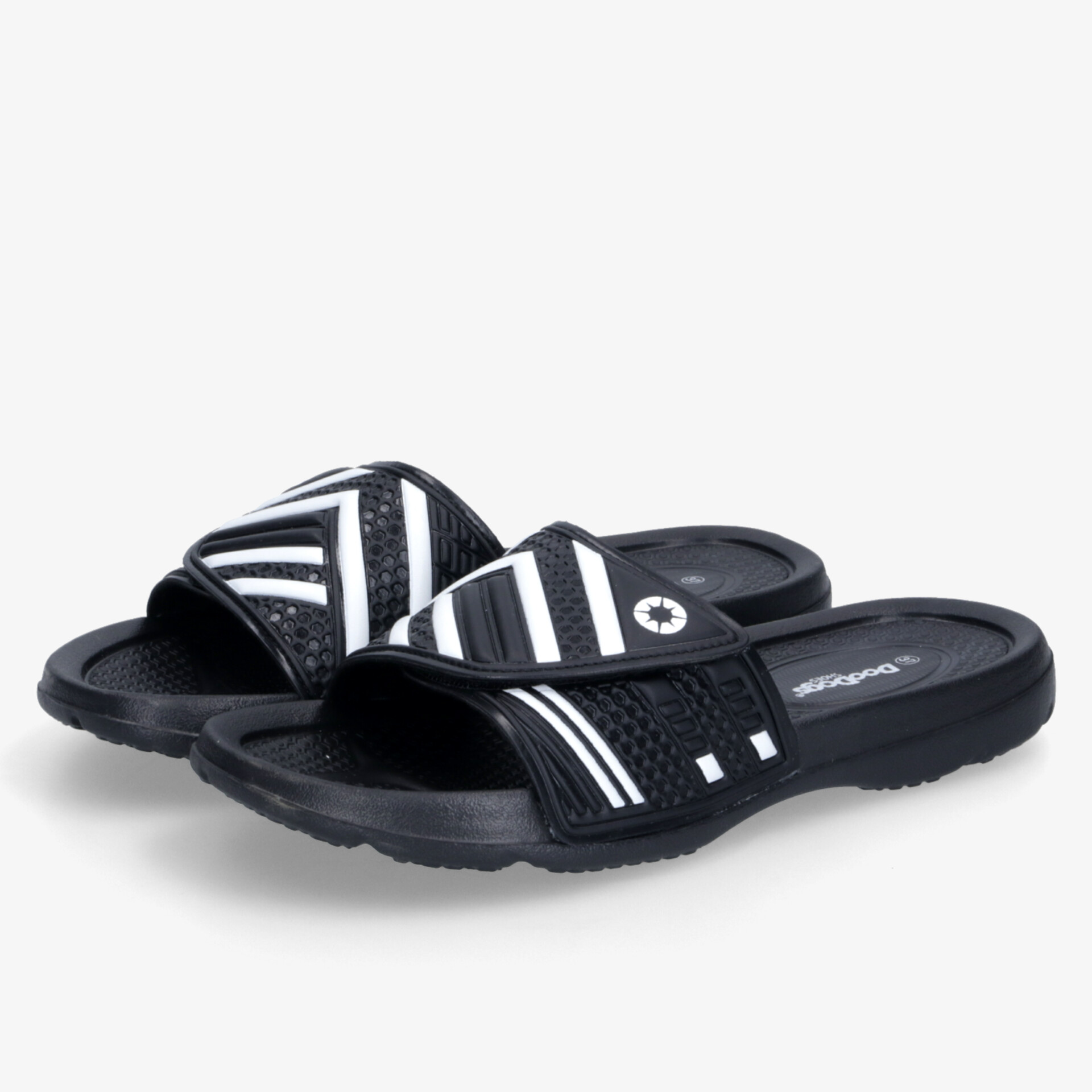 Schwarze Badeschuhe mit weißen Streifen, leicht, bequem und rutschfeste Sohle ideal für Innen- und Außenbereiche