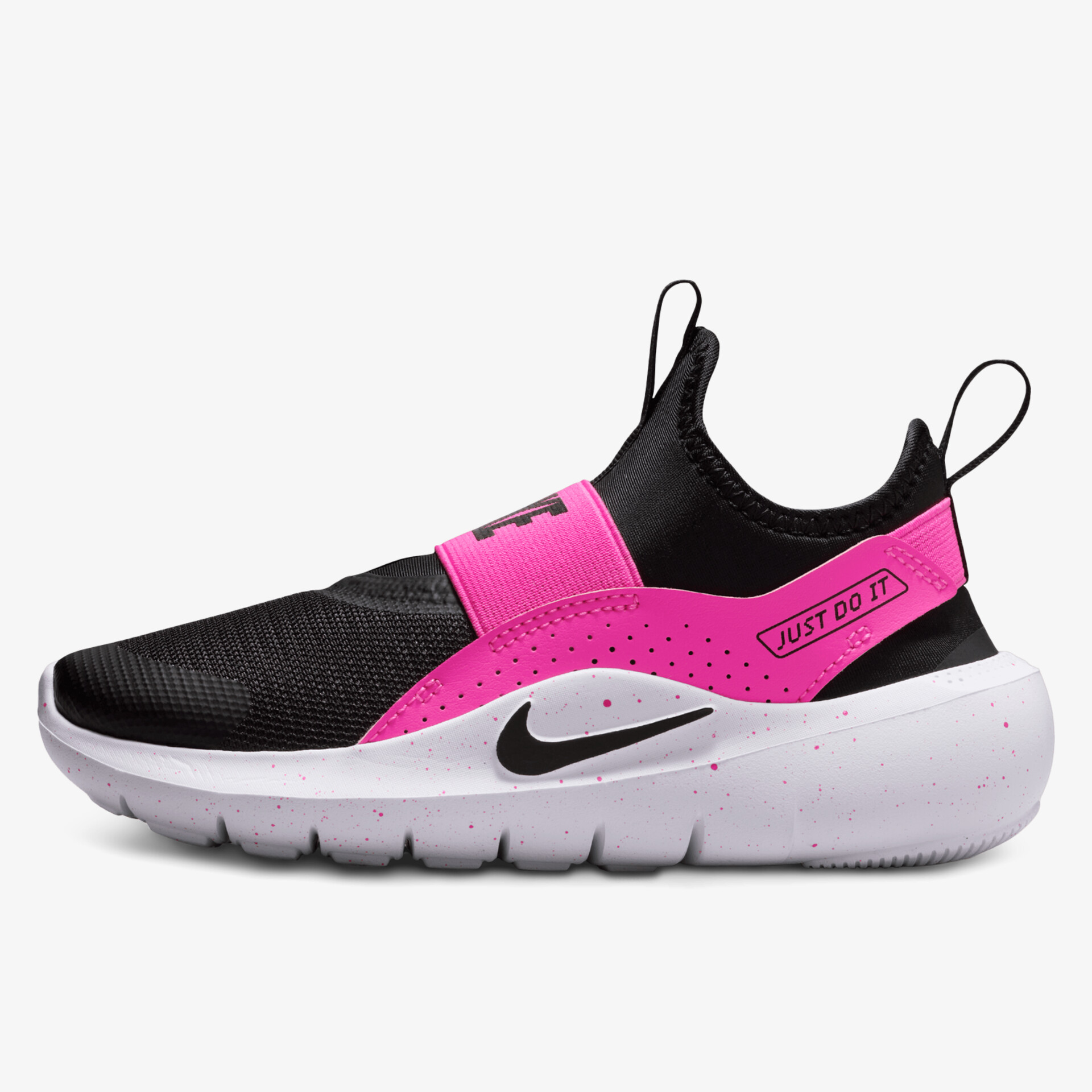 Seitliche Ansicht eines leichten, atmungsaktiven Sneakers mit rutschfester weißer Sohle und elastischem Einstieg