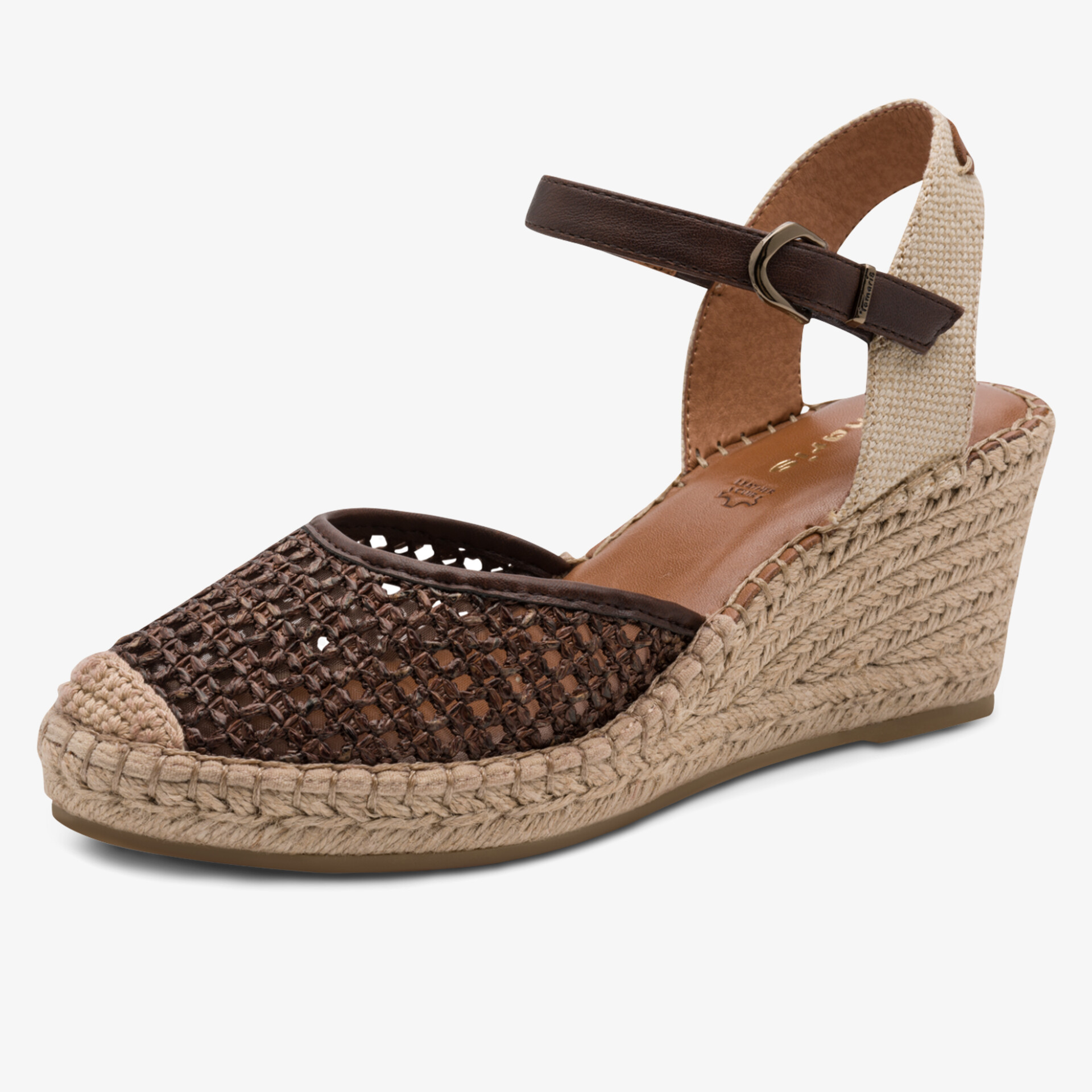 Elegante Sandale mit Flechtoptik, stabilem Keilabsatz und komfortablem Riemchenverschluss.