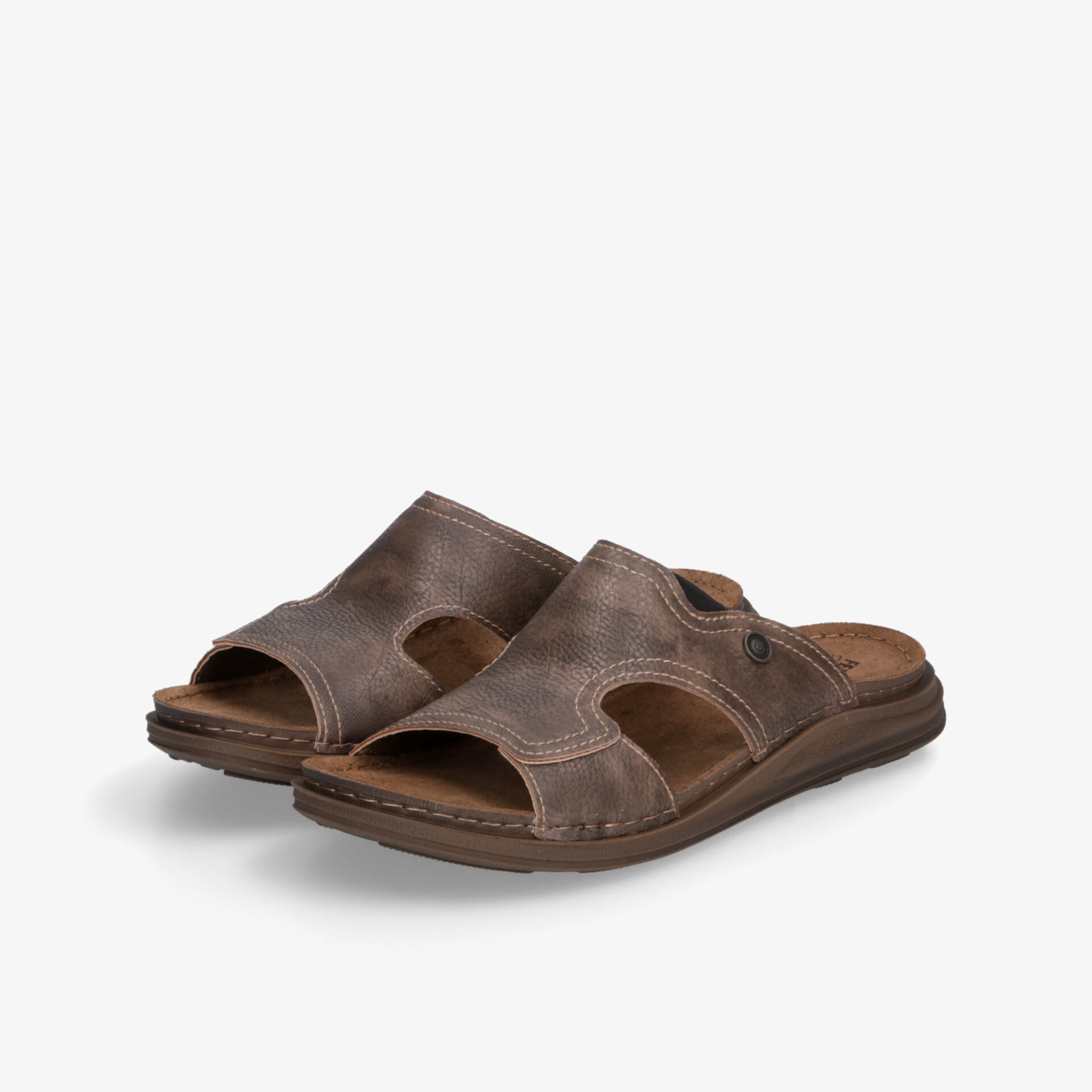 Bequeme braune Leder-Pantoletten mit offenem Design und rutschfester Sohle, ideal für angenehmen Tragekomfort