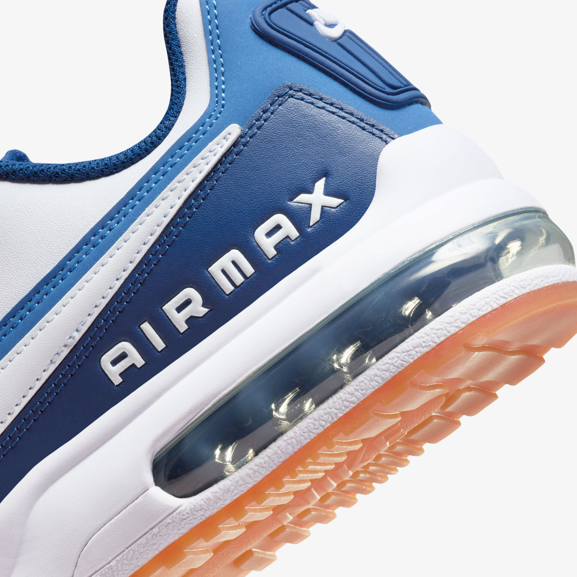 Stilvoller blauer Air Max Schuh mit moderner Dämpfungstechnologie und sportlichem Design für optimalen Komfort.