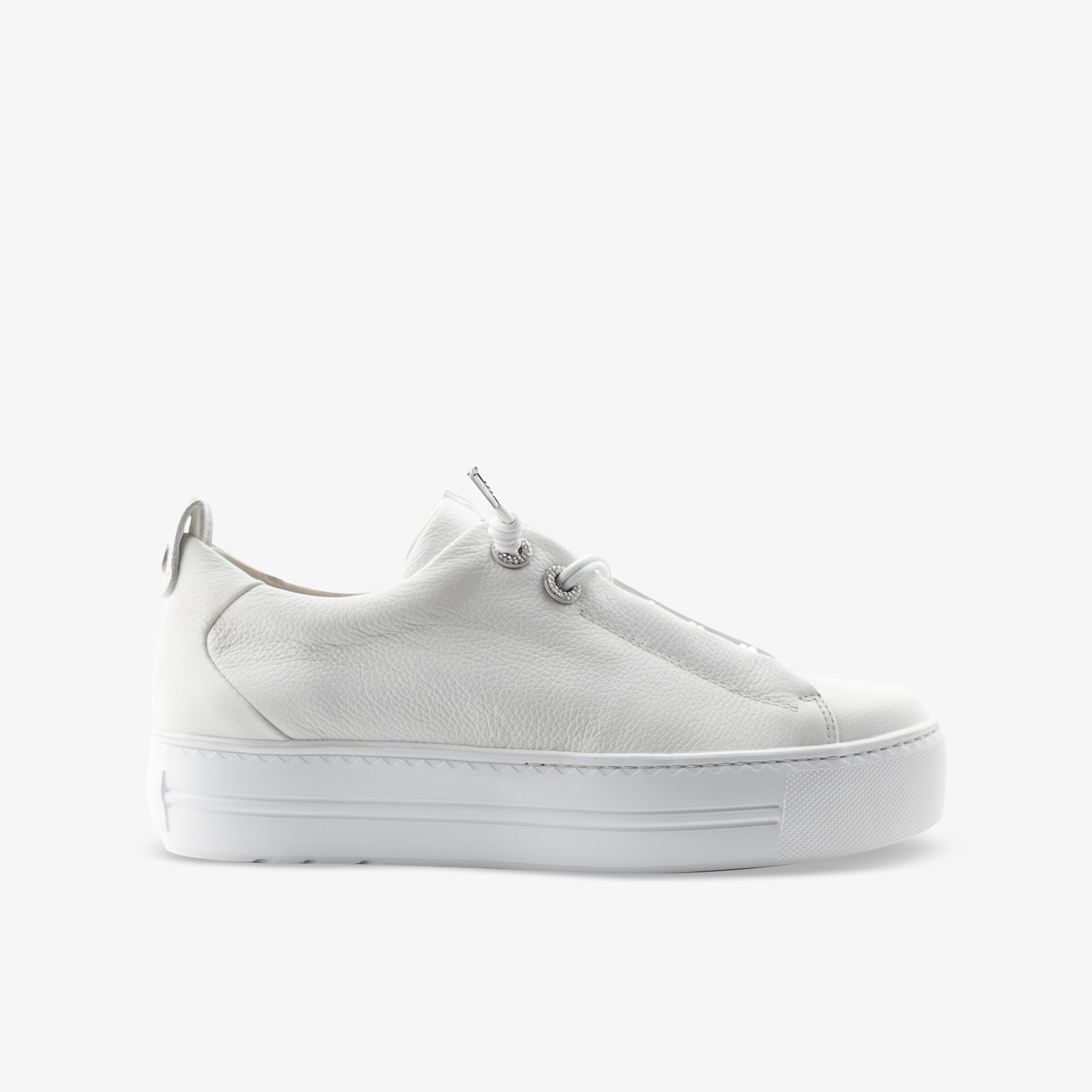 Moderner weißer Sneaker mit rutschfester Sohle und stilvollem Design für jeden Anlass.