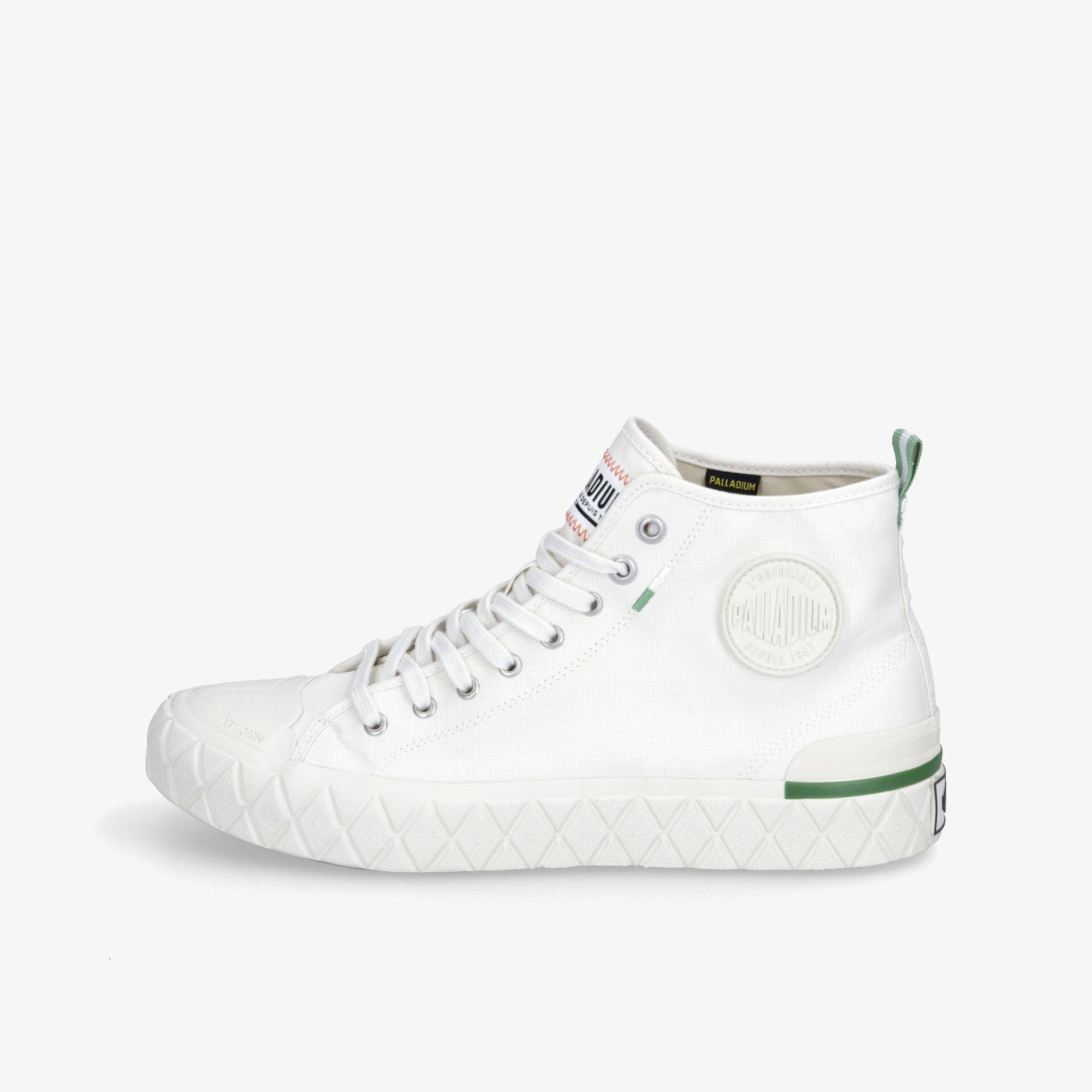 Stylische weiße High-Top-Sneaker mit modernem Design und hohem Tragekomfort.