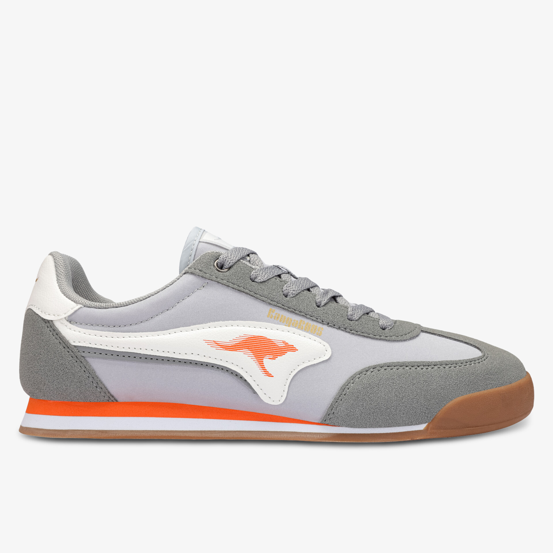 Moderner Sneaker mit leichter, atmungsaktiver Konstruktion und rutschfester Sohle für hohen Tragekomfort