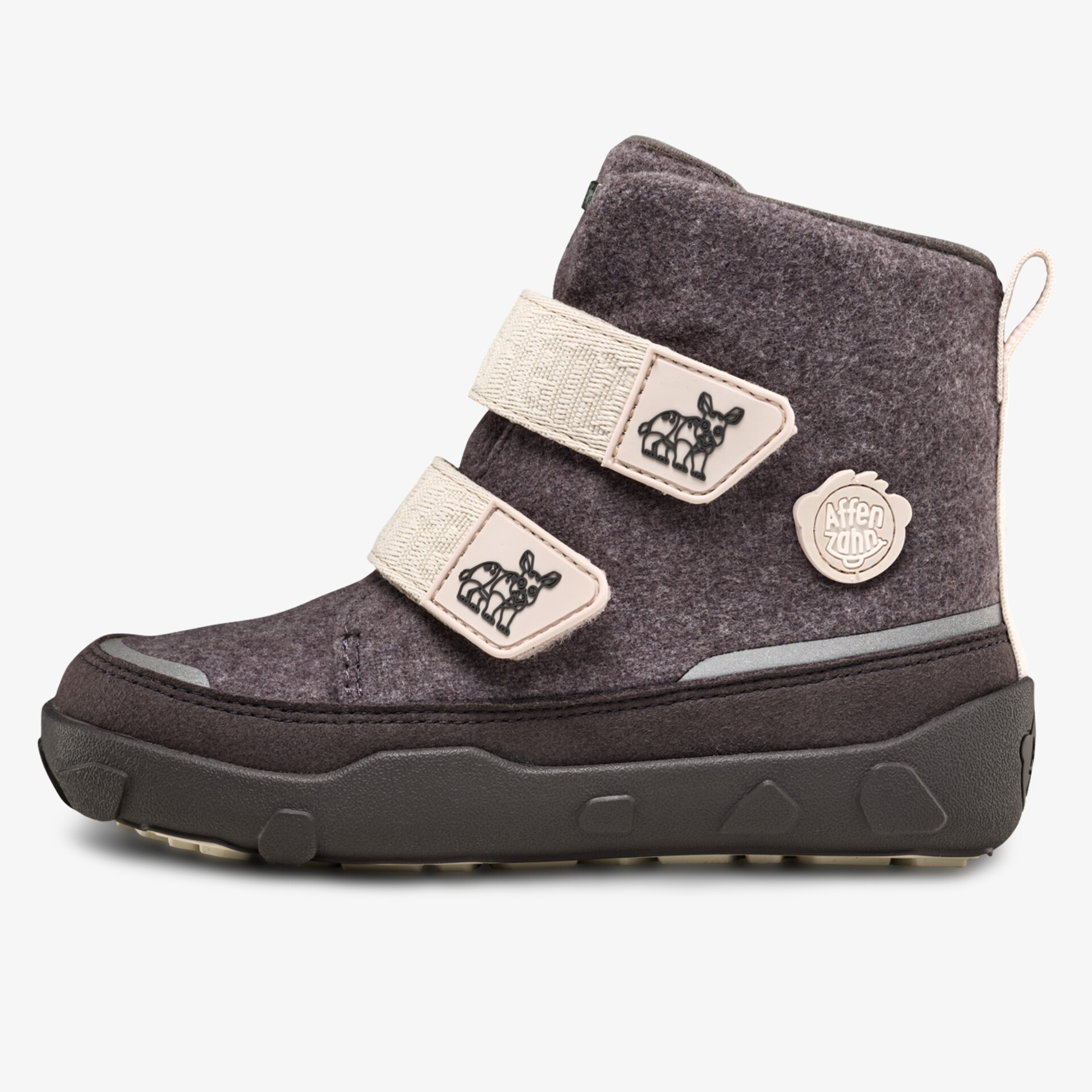 warmer Winterstiefel mit robustem Profil und zwei Klettverschlüssen für sicheren Halt und bequemen Tragekomfort