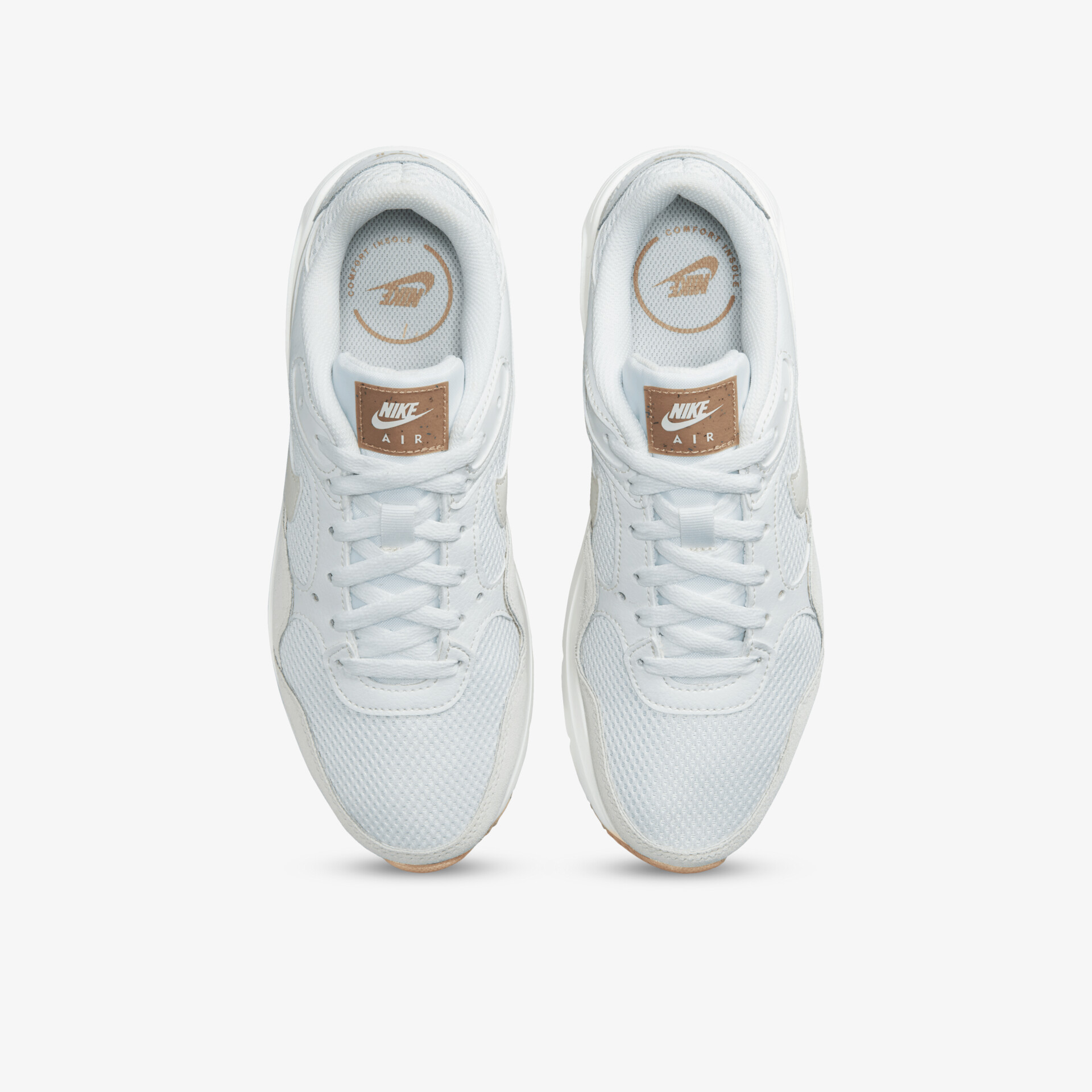 Weiße Sneaker von oben, klassisches Design mit dezenten Details, ideal für lässige und sportliche Outfits.