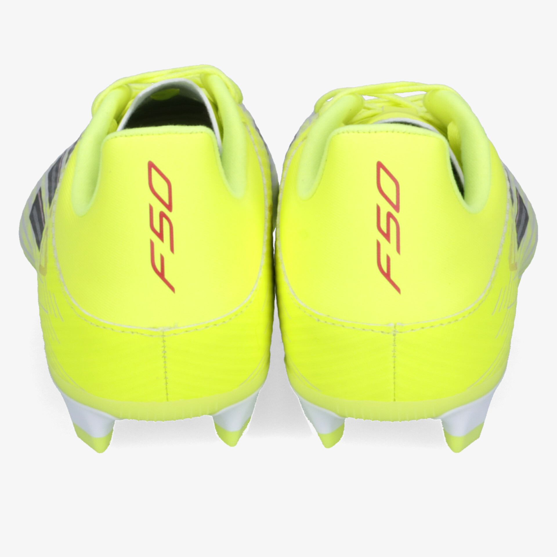 Leuchtend gelbe Fußballschuhe F50 Rückansicht mit stabiler Ferse und rutschfesten Stollen für optimale Leistung