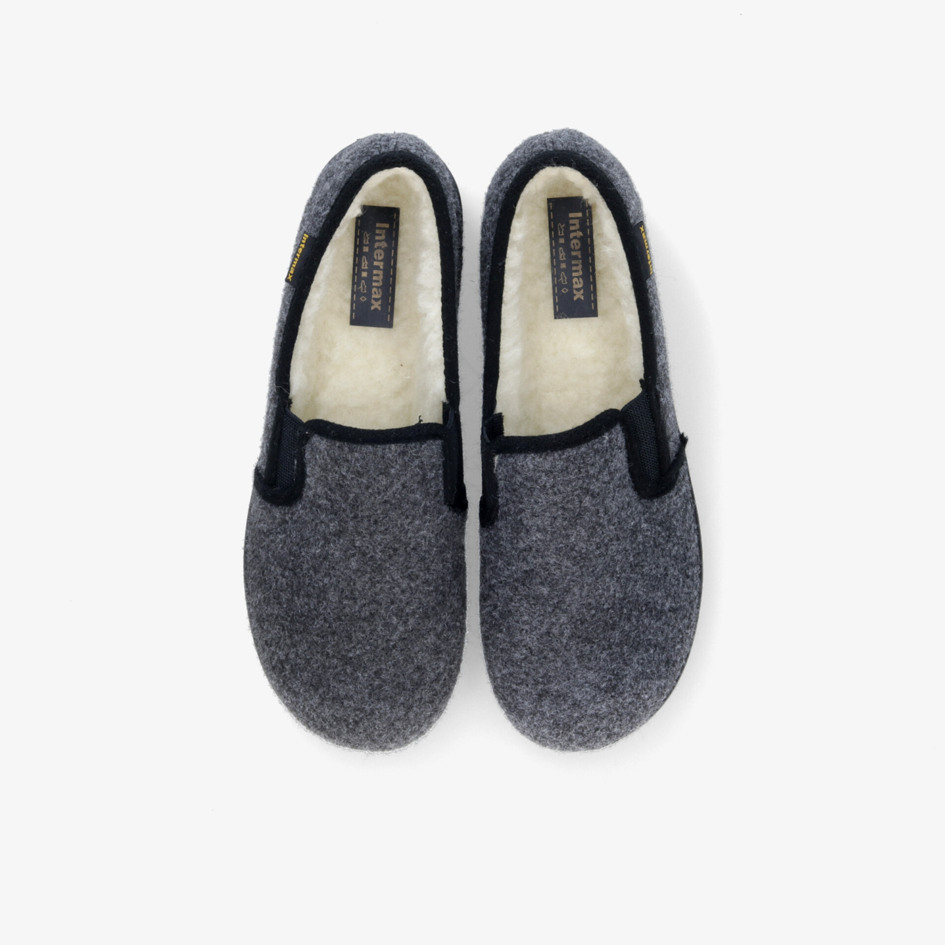 Graumelierte Hausschuhe mit weichem Futter und gepolstertem Komfort, ideal für gemütliche Tage zu Hause.