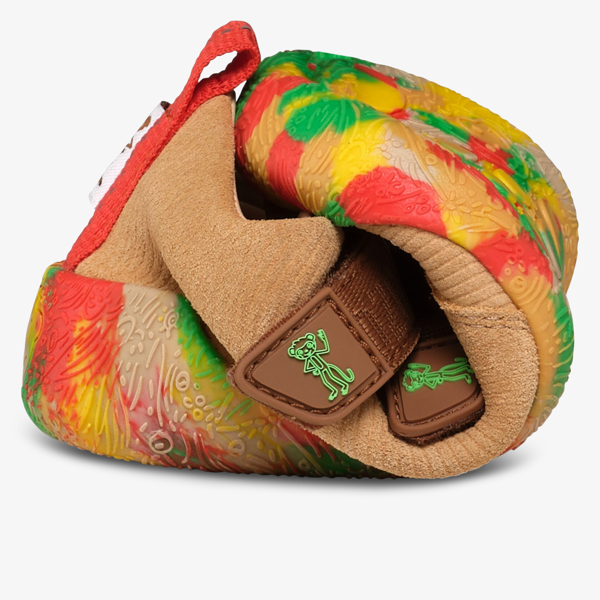 Flexibler und bunter Schuh, der leicht zusammenrollbar ist, zeigt weiches und komfortables Material