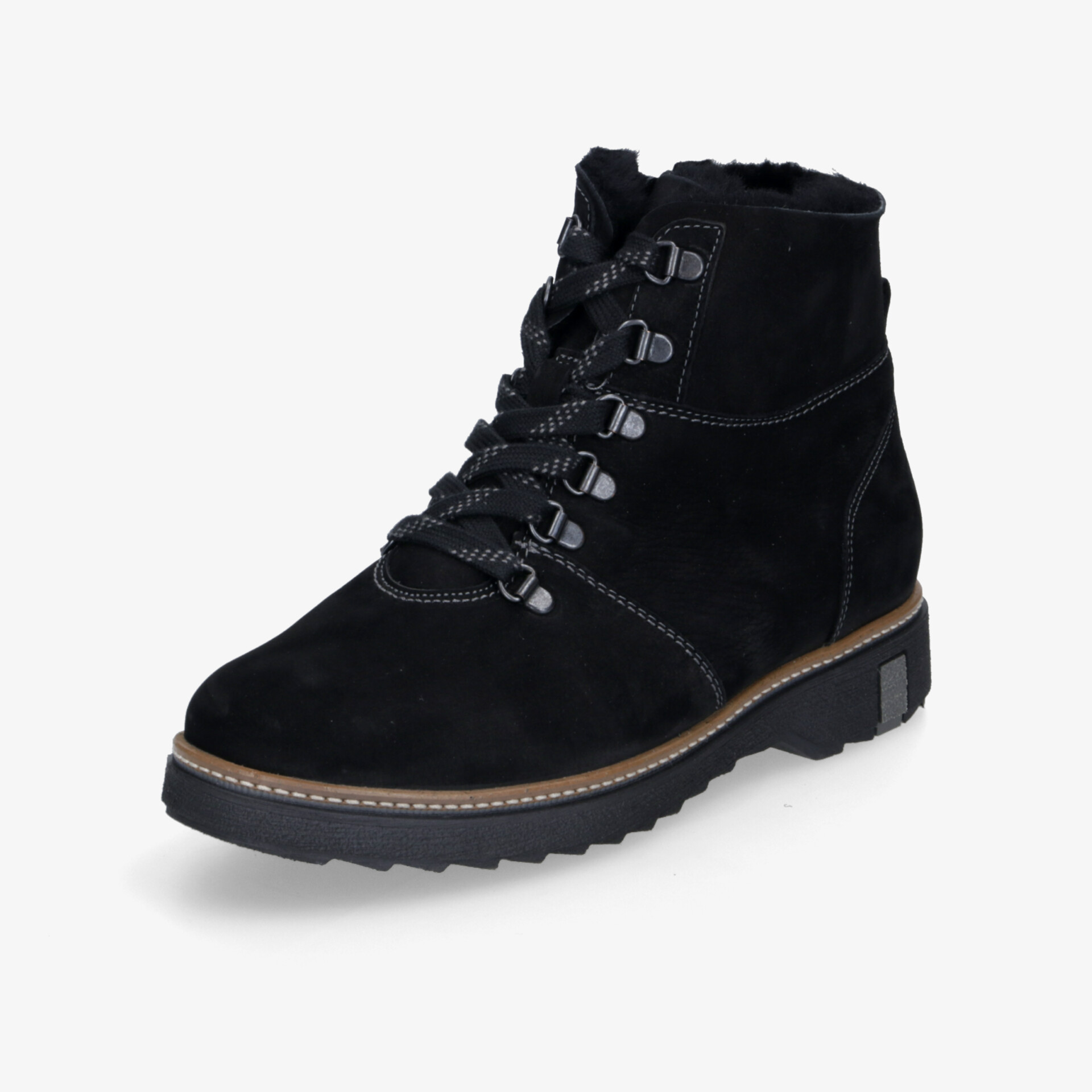 Warmer schwarzer Winterstiefel mit robuster rutschfester Sohle und bequemer Schnürung, schräg von vorne