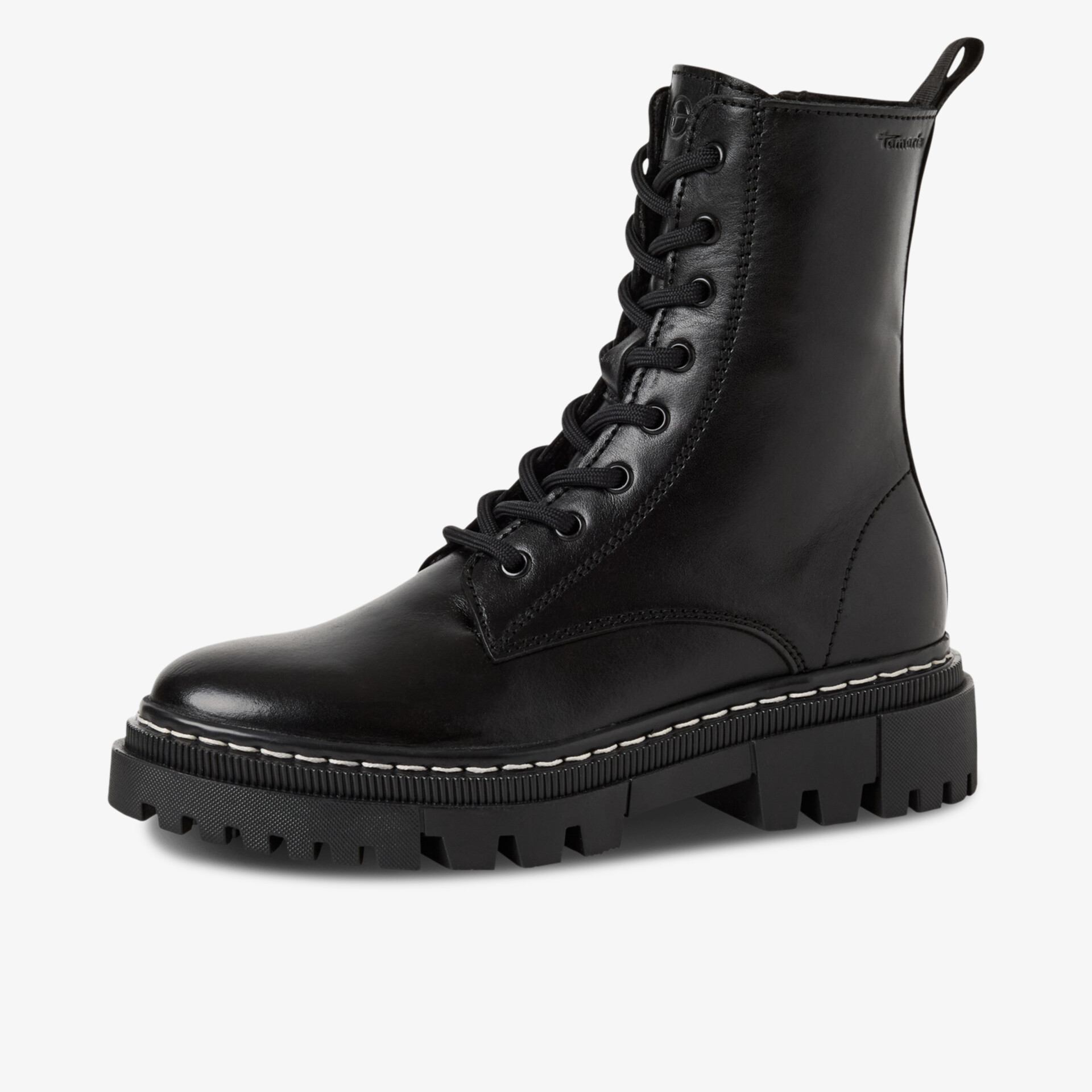 Robuster schwarzer Schnürstiefel mit profilierter Sohle und hochwertigem Leder für optimalen Komfort