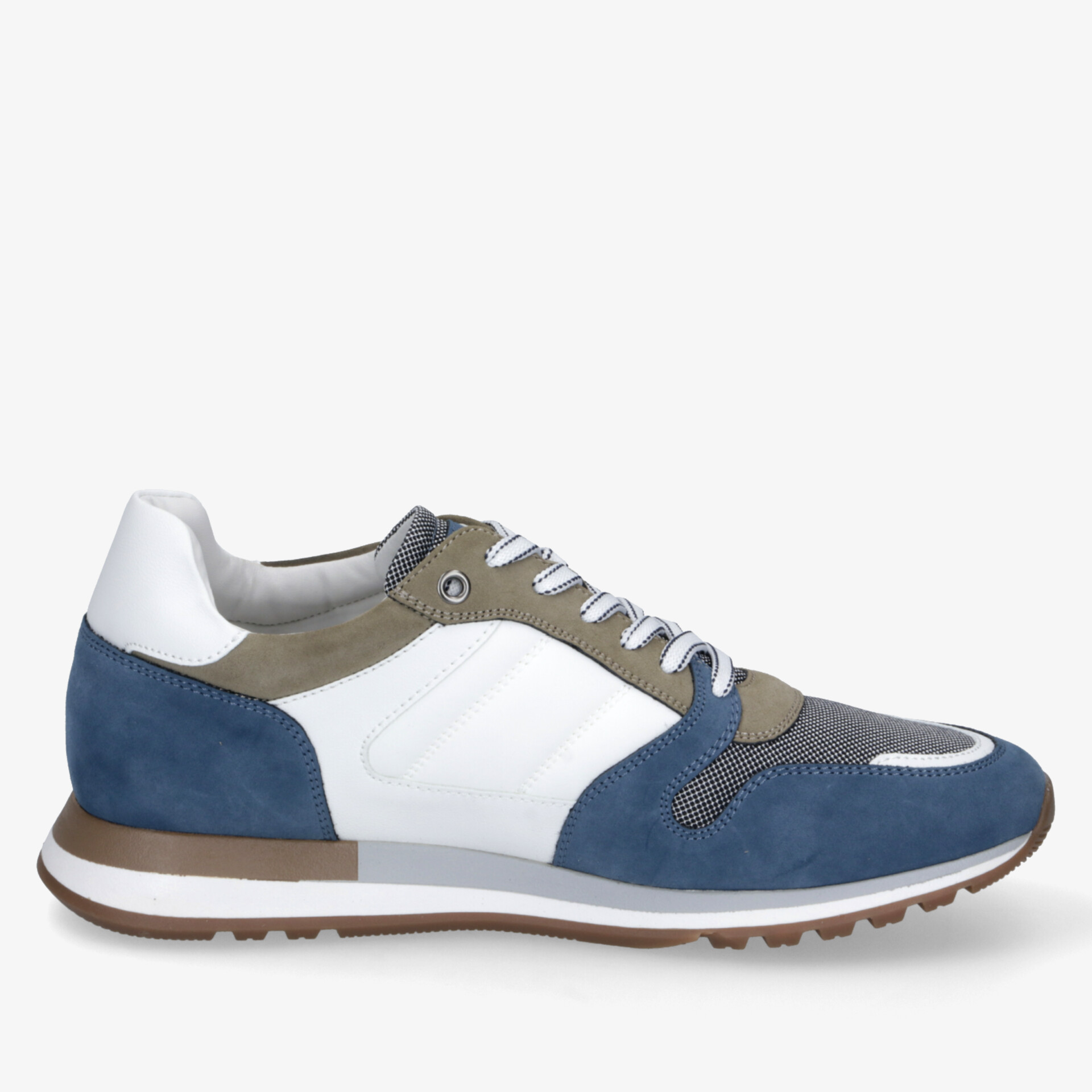 Modischer blauer Sneaker mit komfortabler Passform und rutschfester Sohle für vielseitige Nutzung