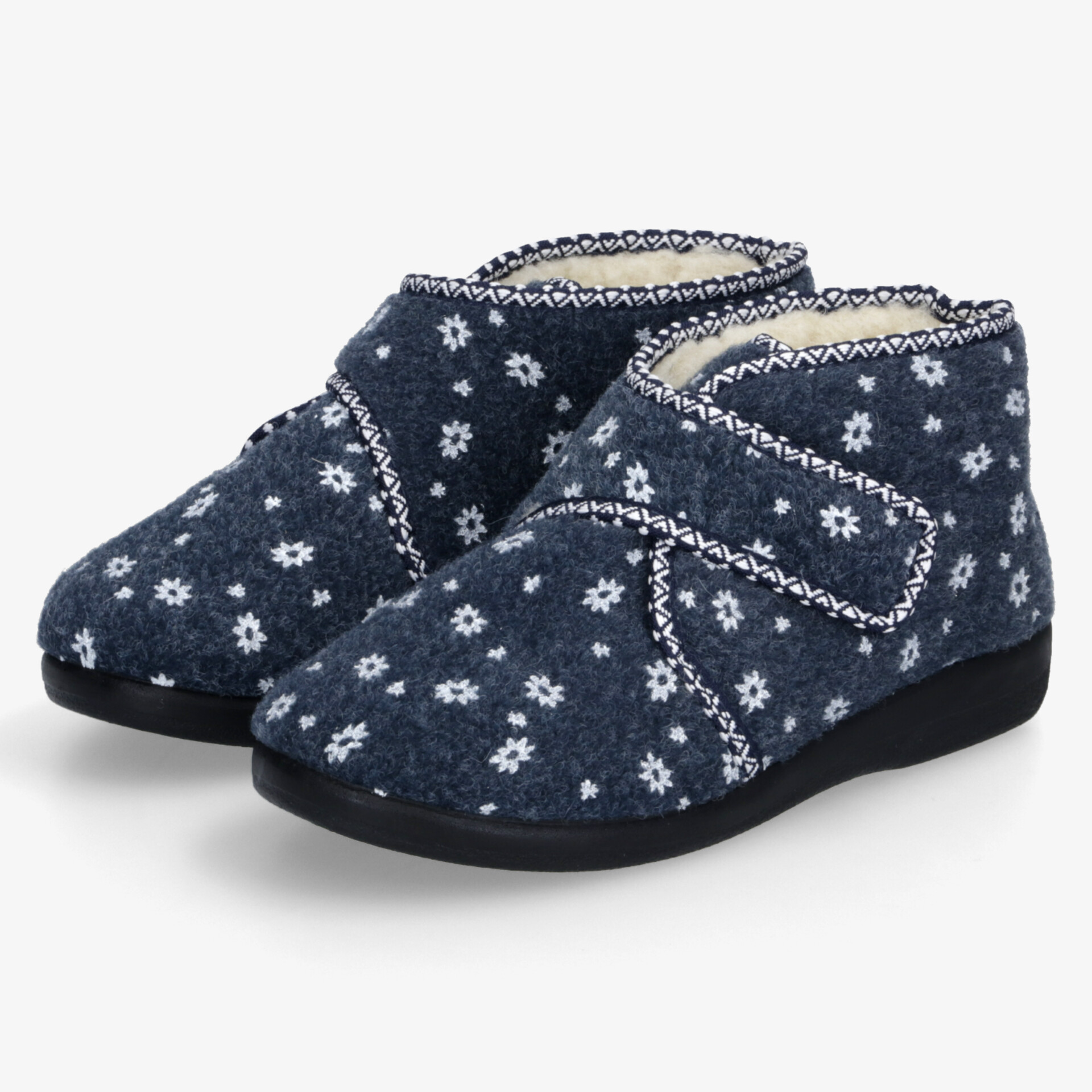 Bequeme und warme Hausschuhe mit floralem Muster, verstellbarem Klettverschluss und rutschfester Sohle für sicheren Halt