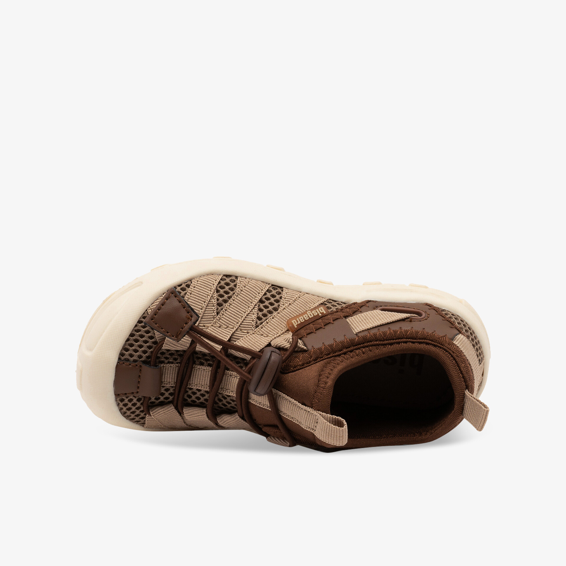 Braune Outdoor-Sandale mit atmungsaktivem Material und rutschfester Sohle, bequem und verstellbar