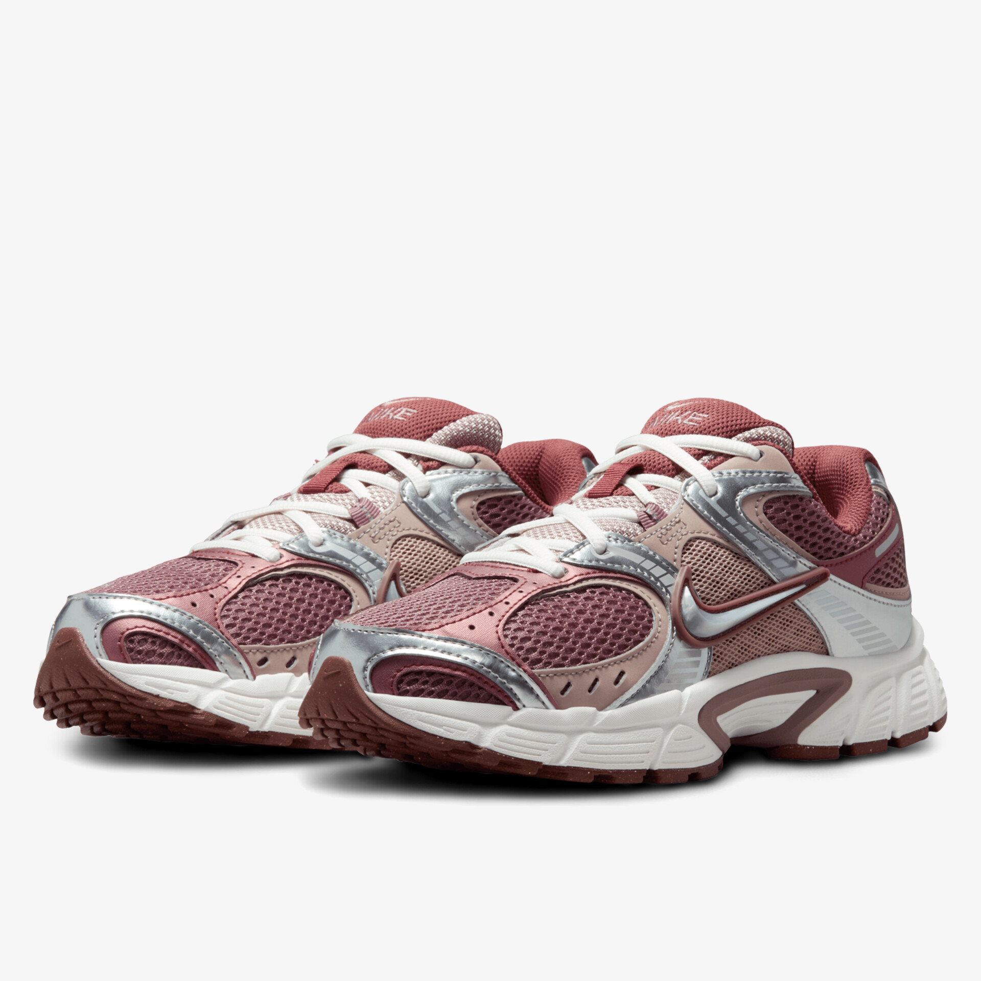 Atmungsaktive und bequeme Sportschuhe mit stabiler Sohle und modernem Design, perfekt für aktive Nutzung