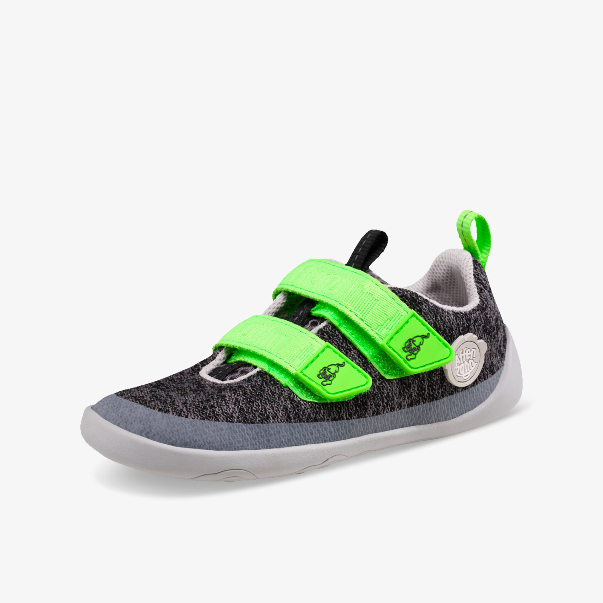 Sportlicher Freizeitschuh in Schwarz und Grün mit flexiblem Klettverschluss und rutschfester Sohle