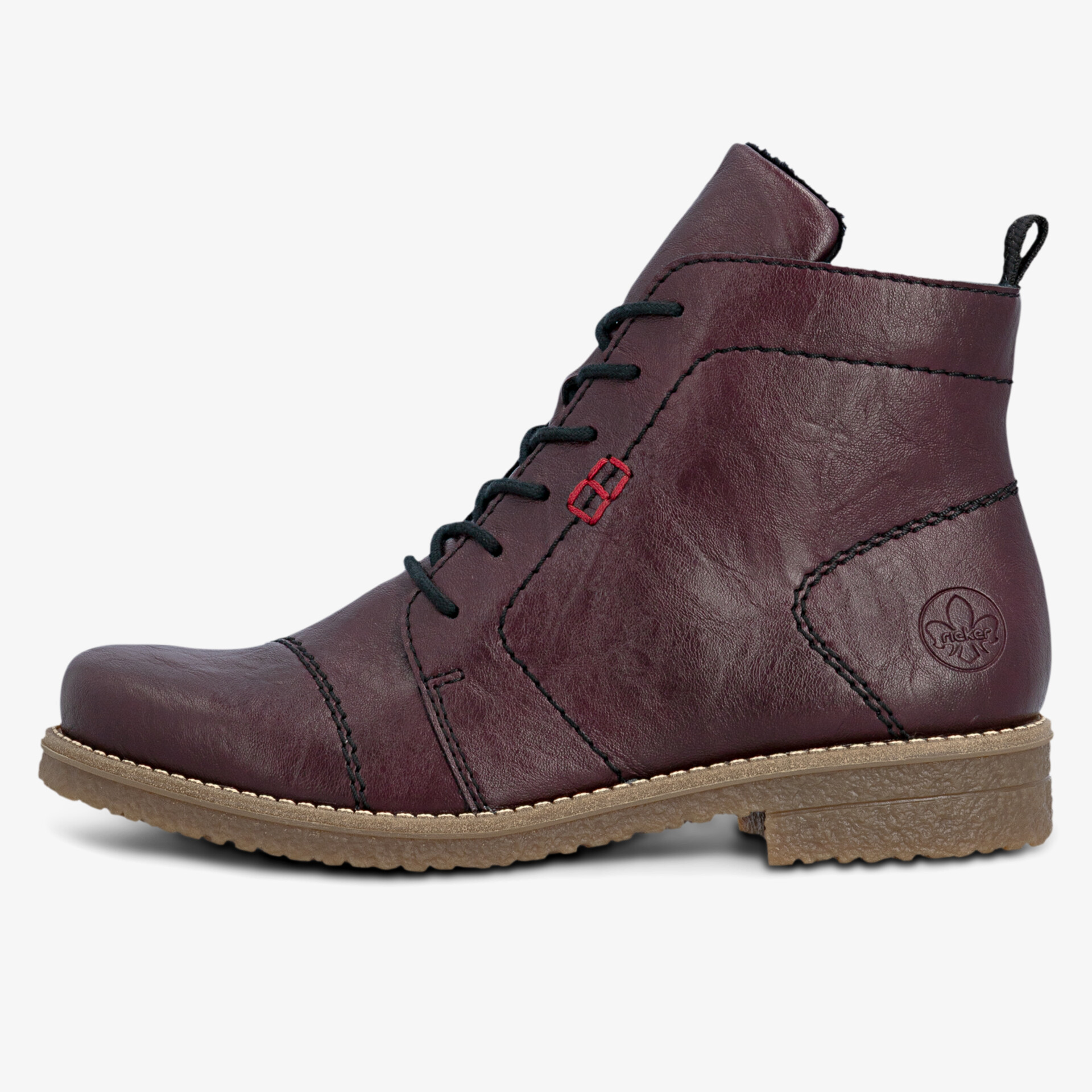 Robuster Schnürstiefel mit langlebigem, hochwertigem Material und modischem Design in klarer Seitenansicht