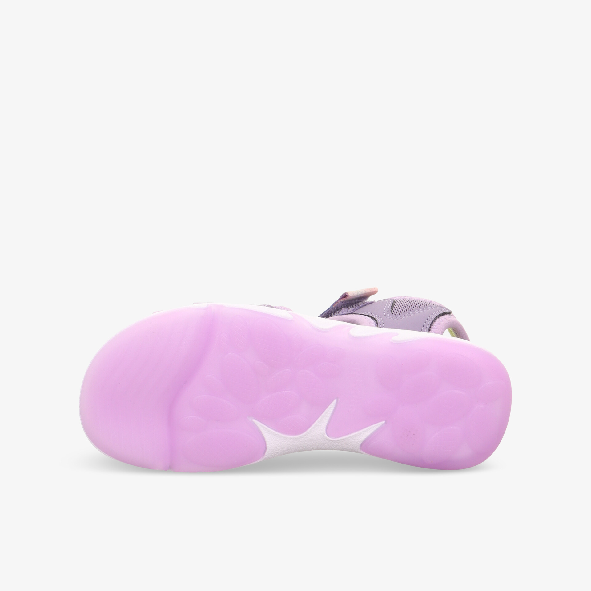 Sportlicher Schuh mit rutschfester, flexibler rosa Sohle in klarem Profil zu sehen