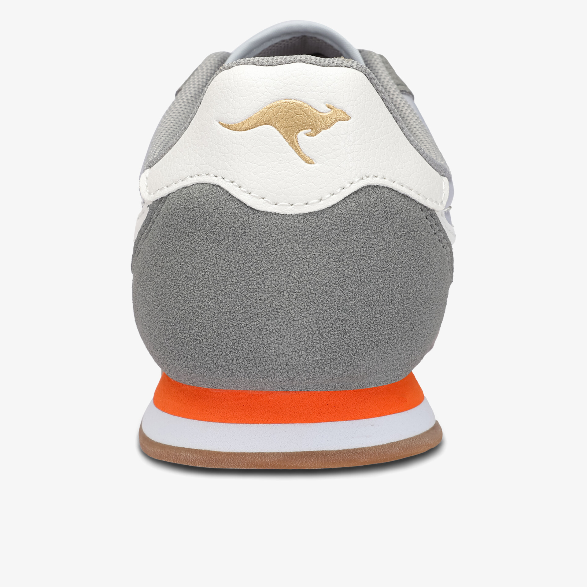 Rückansicht des grauen Sportschuhs mit weichem Material und orangem Akzent am stabilen Absatz