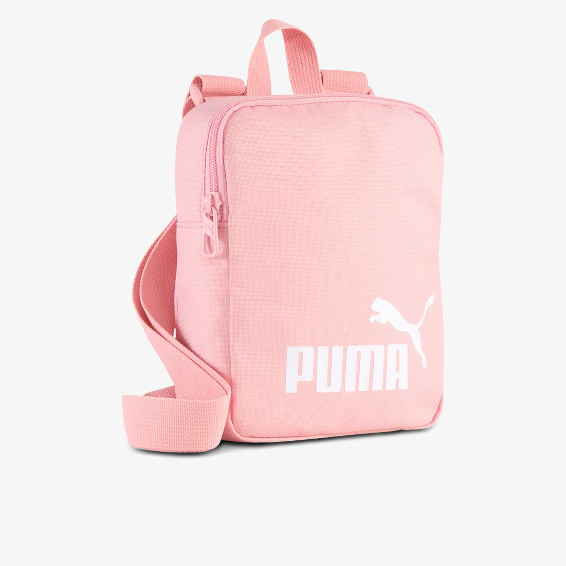 Kompakter rosafarbener Puma Rucksack mit großem Logo und verstellbarem Schultergurt für Alltag und Freizeit