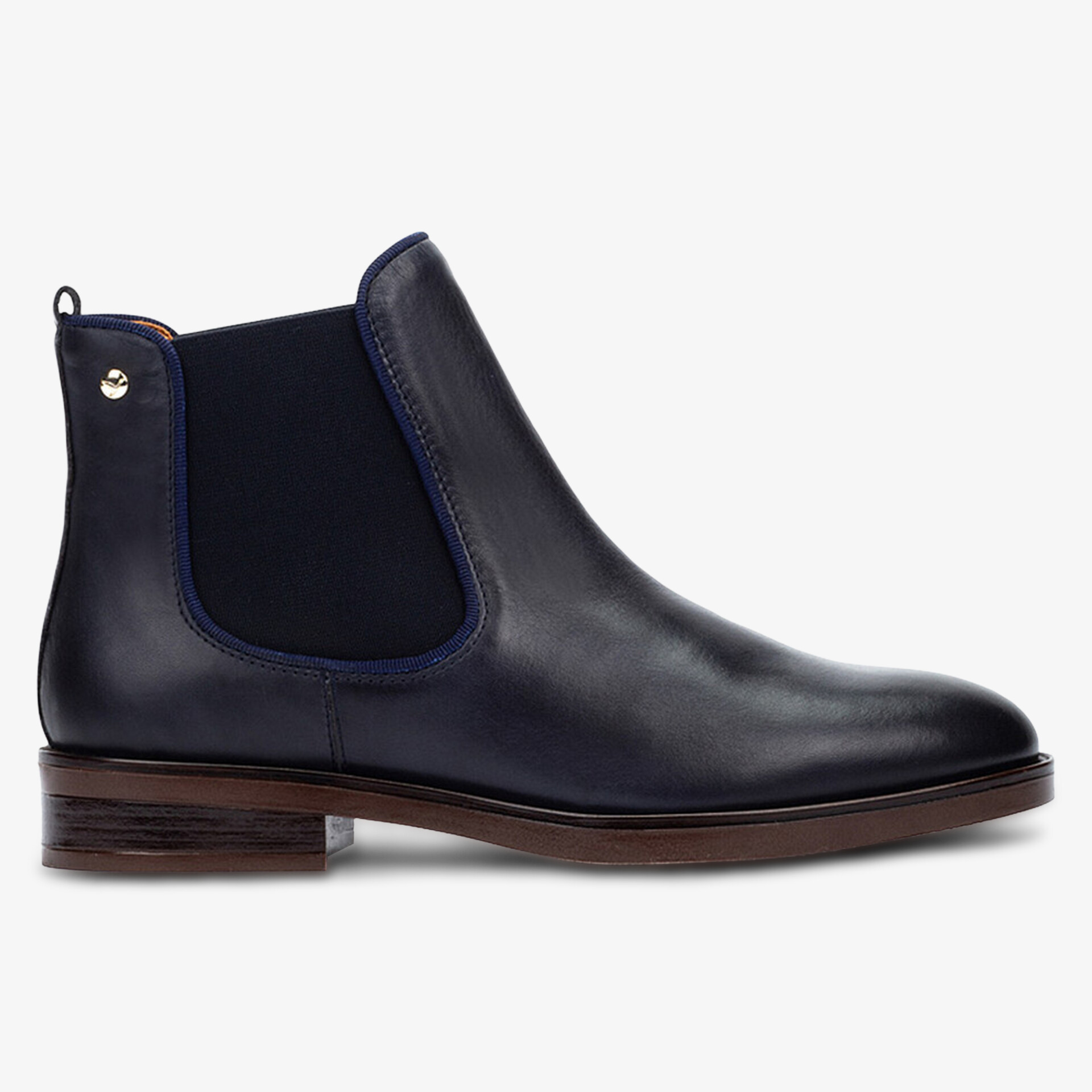 Eleganter dunkelblauer Chelsea Boot aus glattem Leder mit elastischen Seiteneinsätzen und klassischer Silhouette
