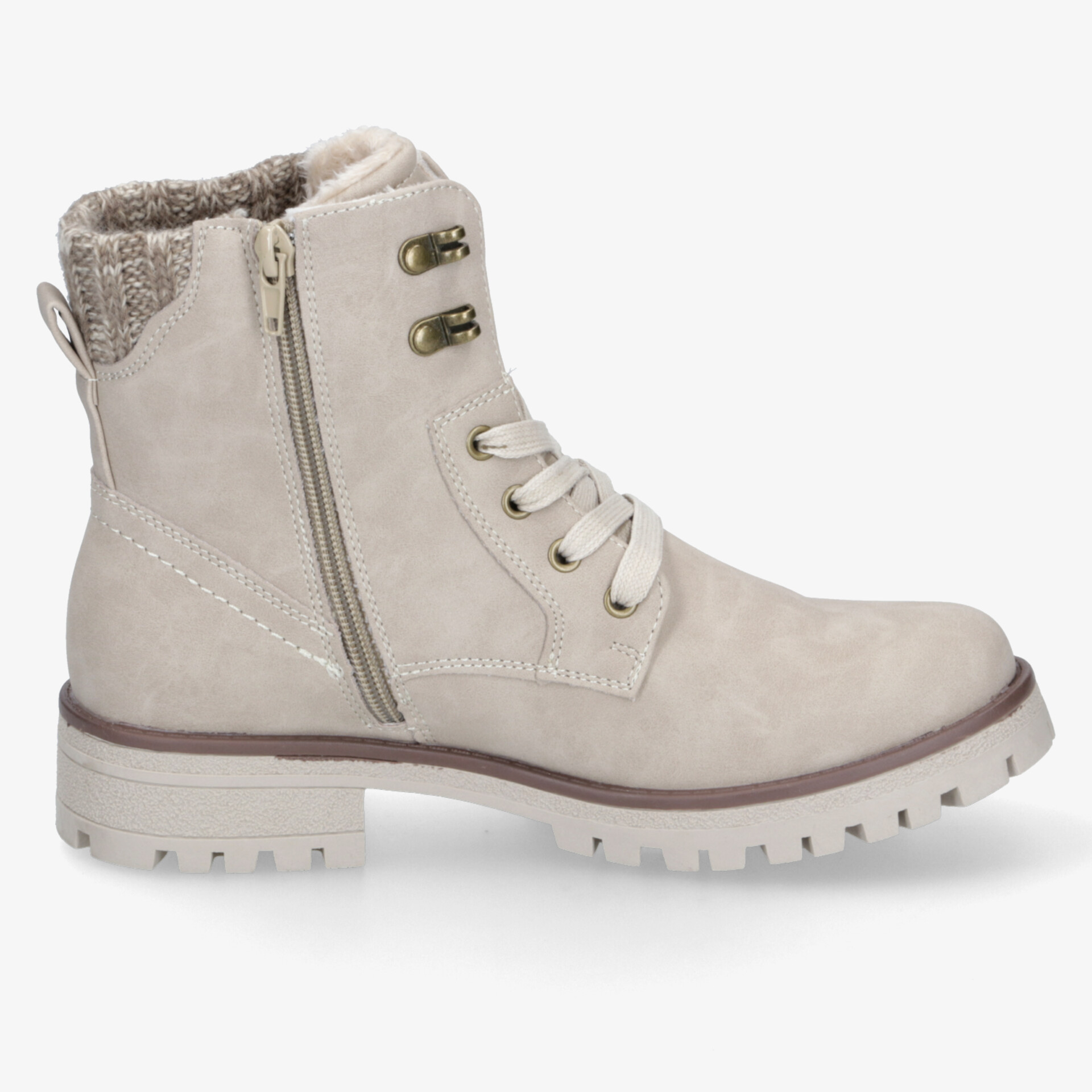 Winterstiefel mit warmem Futter, praktischem Reißverschluss und robuster rutschfester Sohle in seitlicher Ansicht