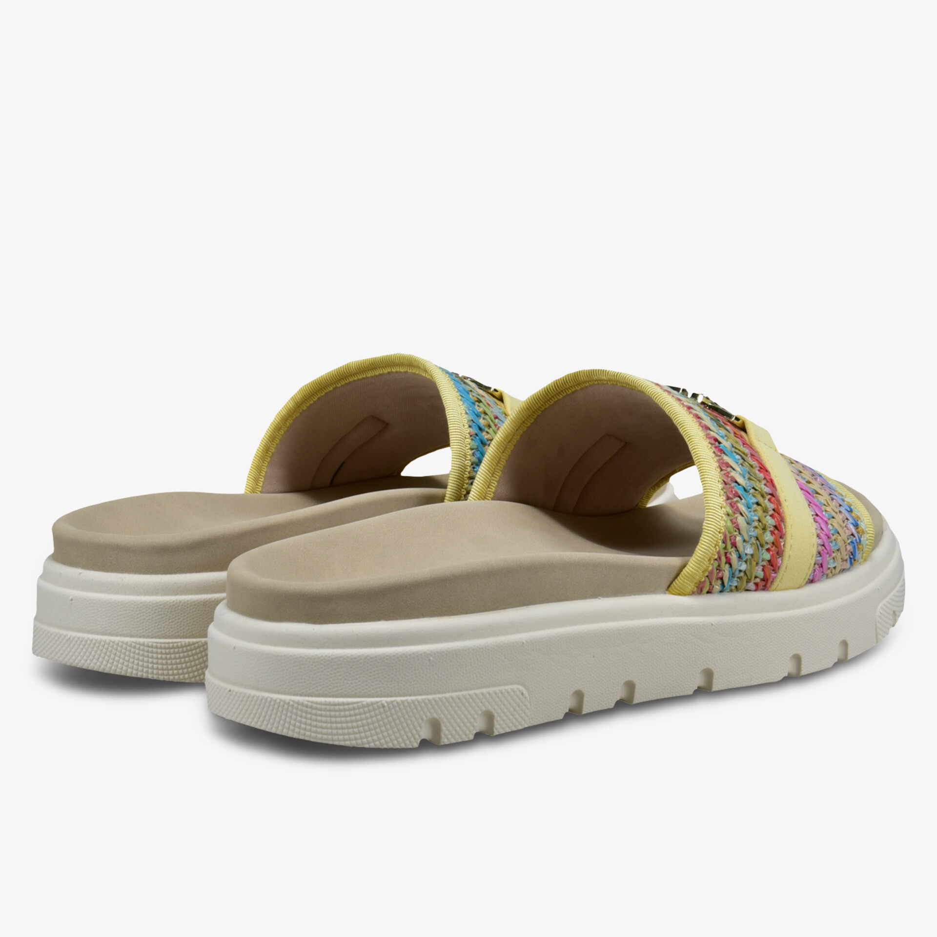 Bequeme, rutschfeste Sandalen mit buntem Design und dicker Sohle.