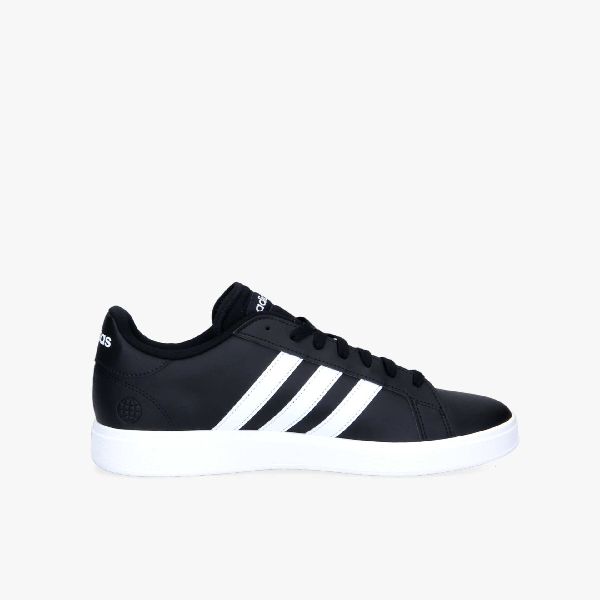 Moderner schwarzer Sneaker mit weißen Streifen und klassischem Design, ideal für Alltag und sportliche Aktivitäten.