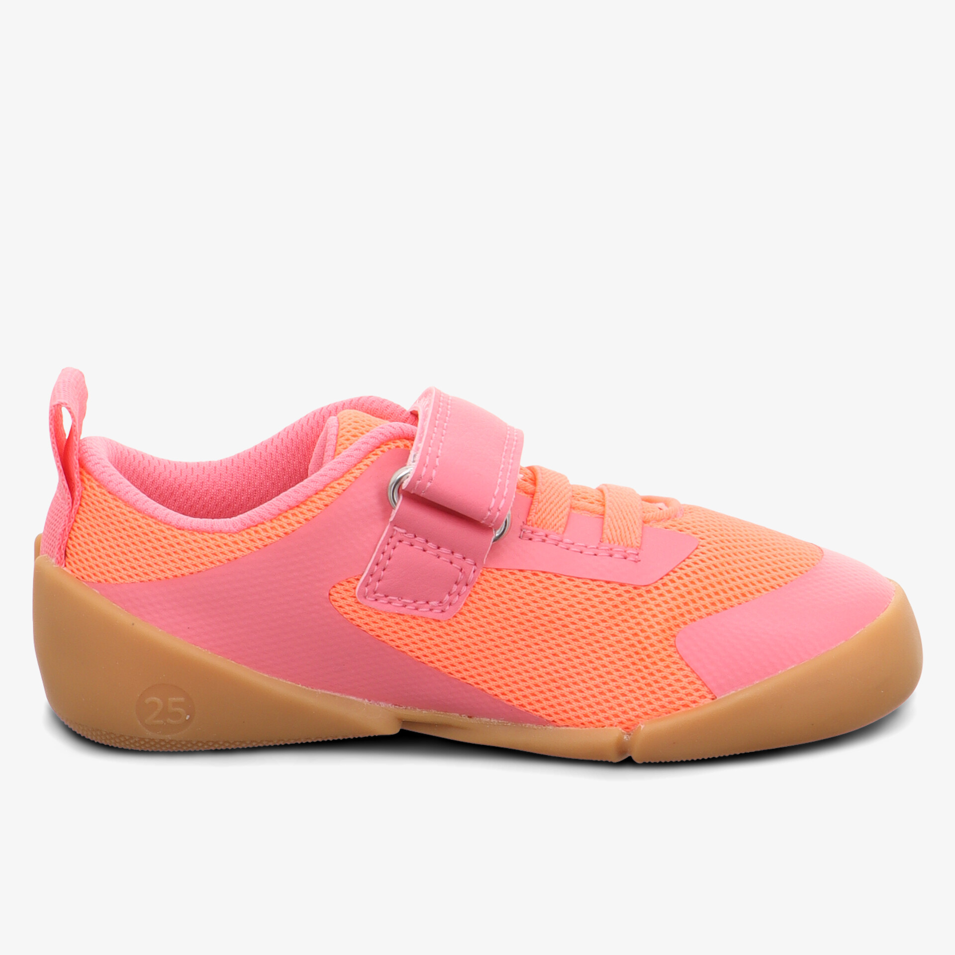 Sportlicher leichter Schuh mit atmungsaktivem Material und praktischem Klettverschluss für optimalen Halt
