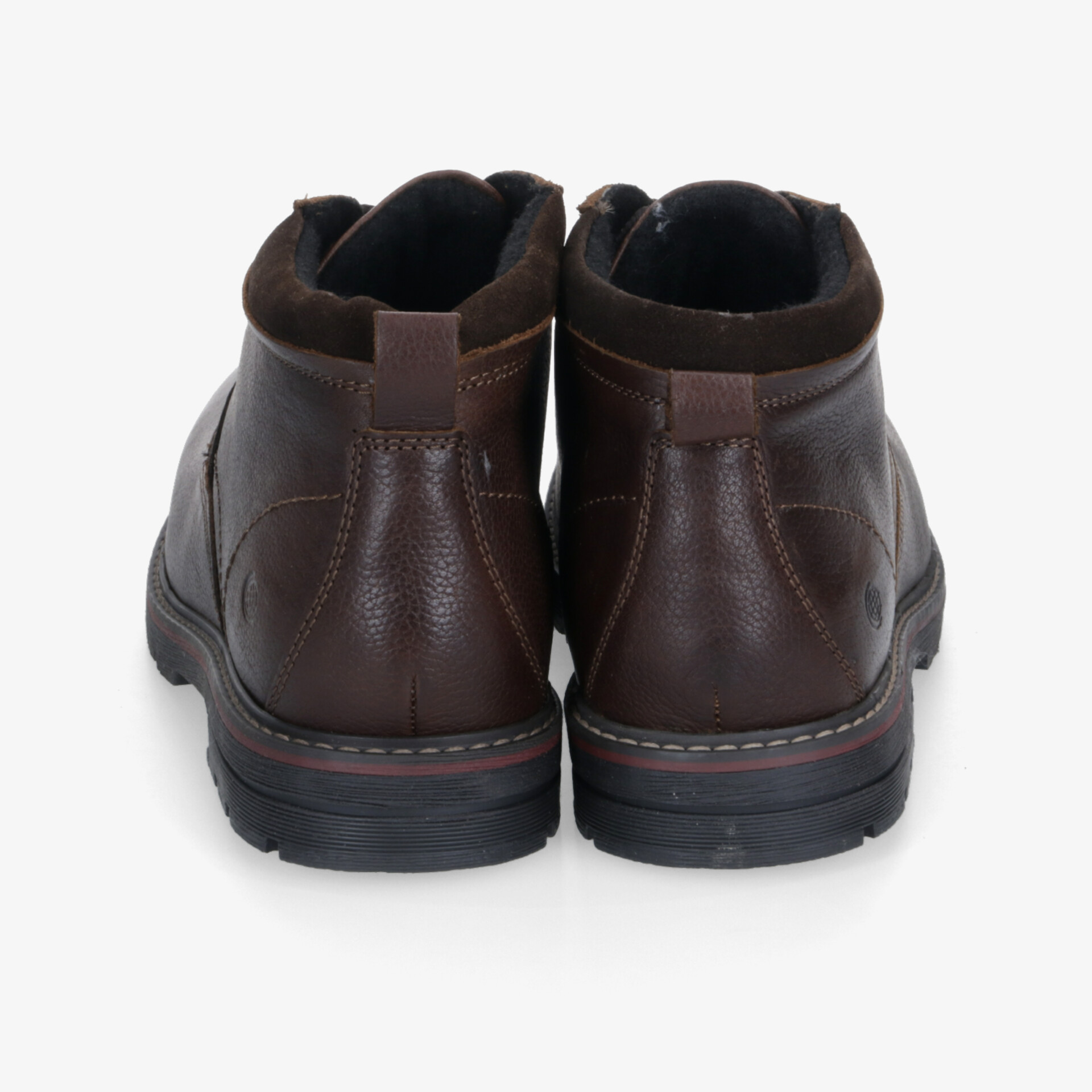 Rückansicht von robusten braunen Lederschuhen mit stabiler Sohle und komfortabler Polsterung