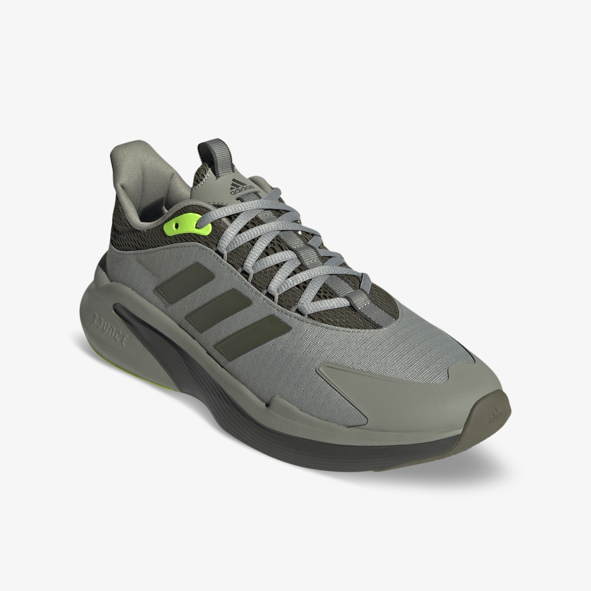 Moderner grauer Sportschuh mit markantem Design und komfortabler Passform für vielseitige sportliche Aktivitäten.