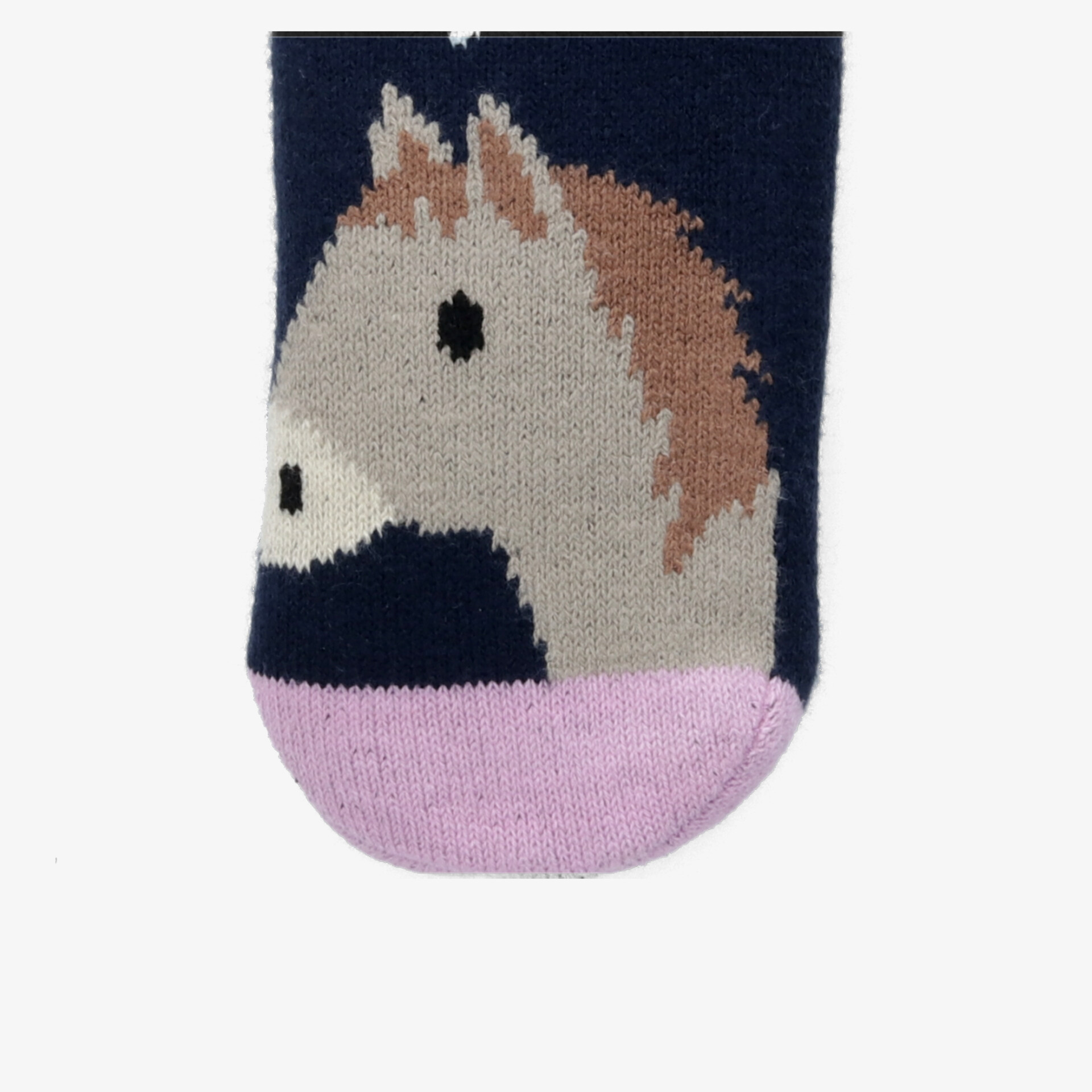 Detailaufnahme einer weichen gestrickten Socke mit farbenfrohem Pferdemotiv und lila Spitze